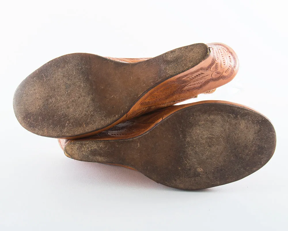 1940s 1950s Floral Tooled Leather Wedge Sandals | size 6