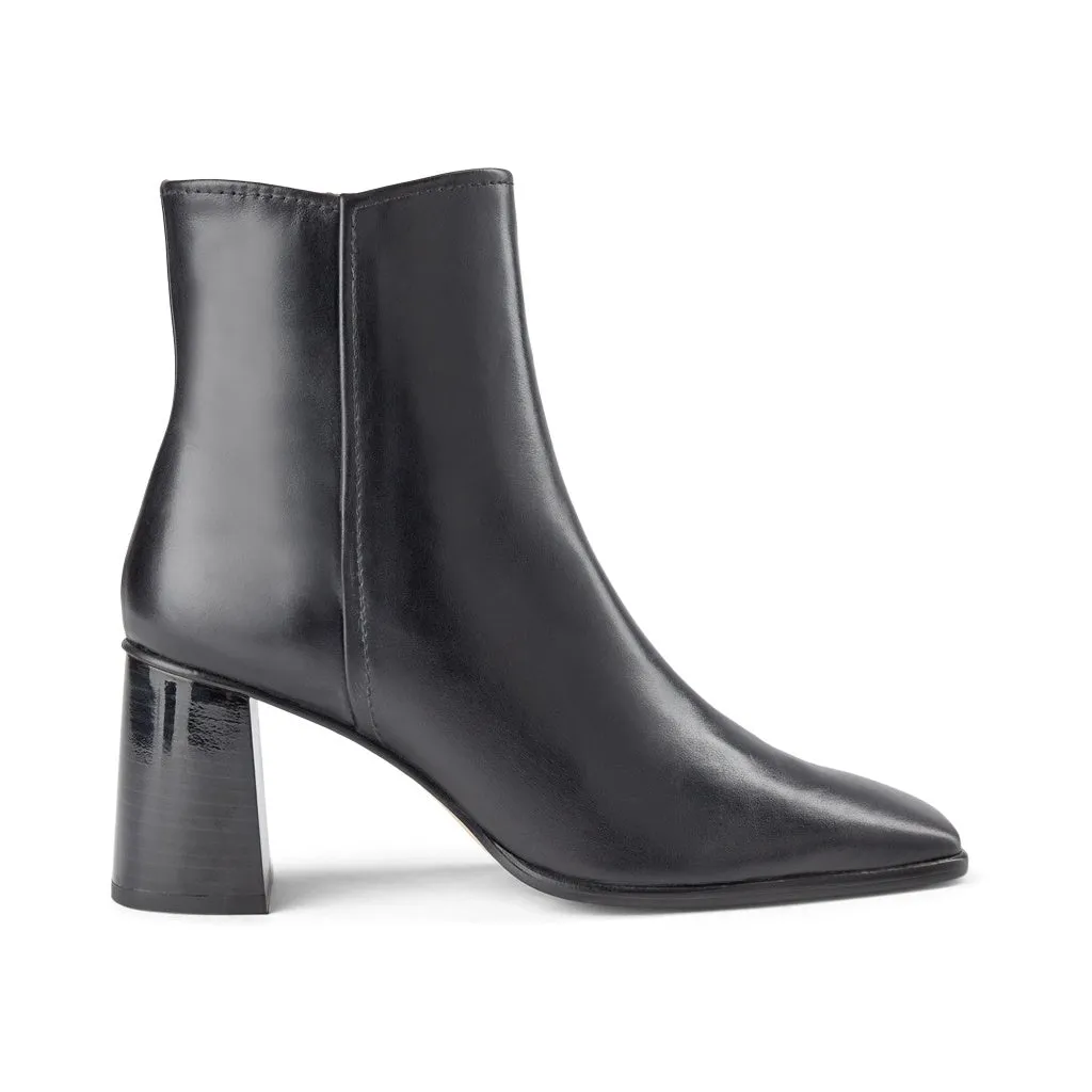 Agata leather ankle boot - BLACK