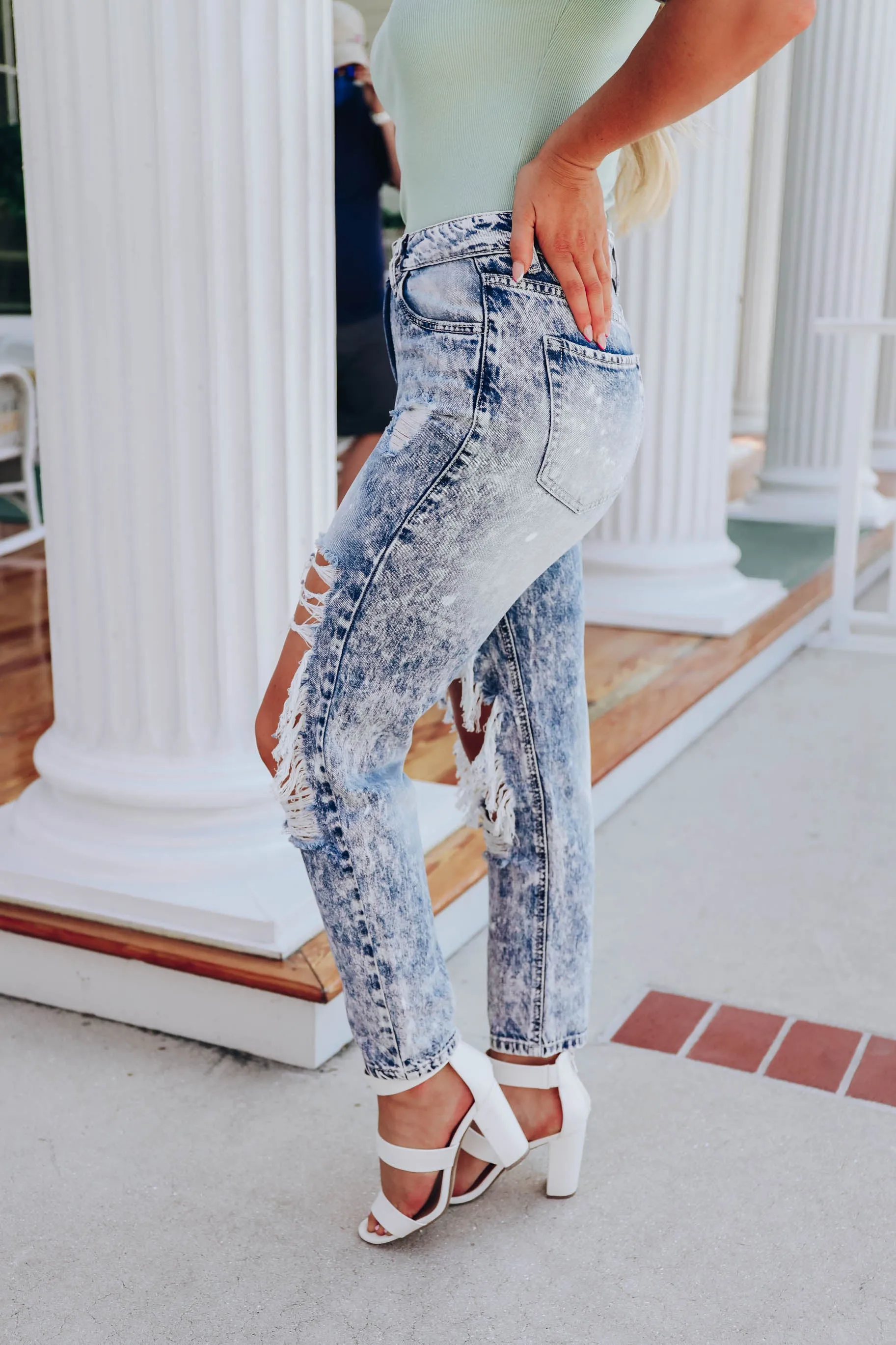 Angela Acid Washed Destroyed Jeans