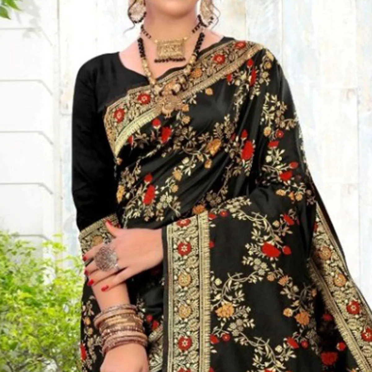 Arresting Black Colored Festive Wear Woven Lichi Silk Saree
