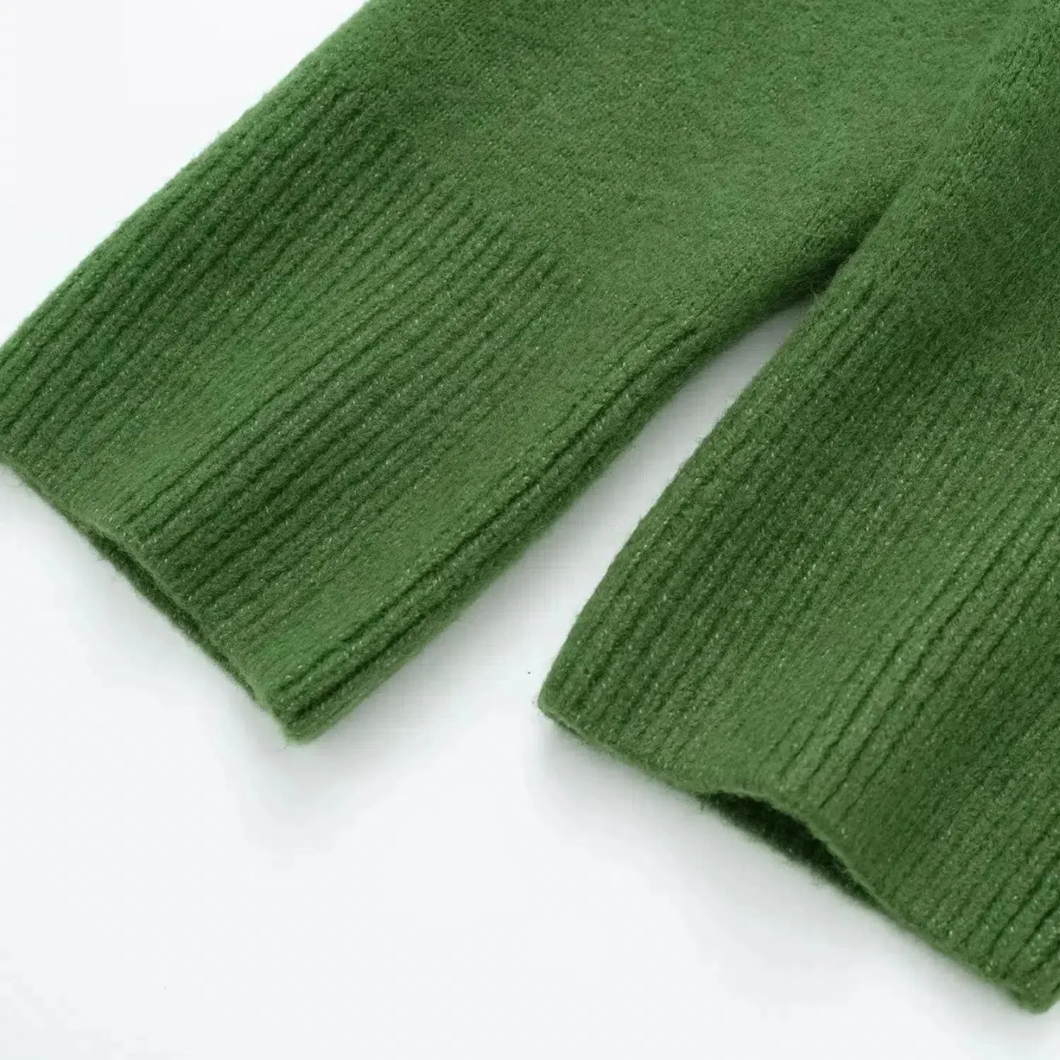 Atterraggio Set – Green – Sleek mini skirt