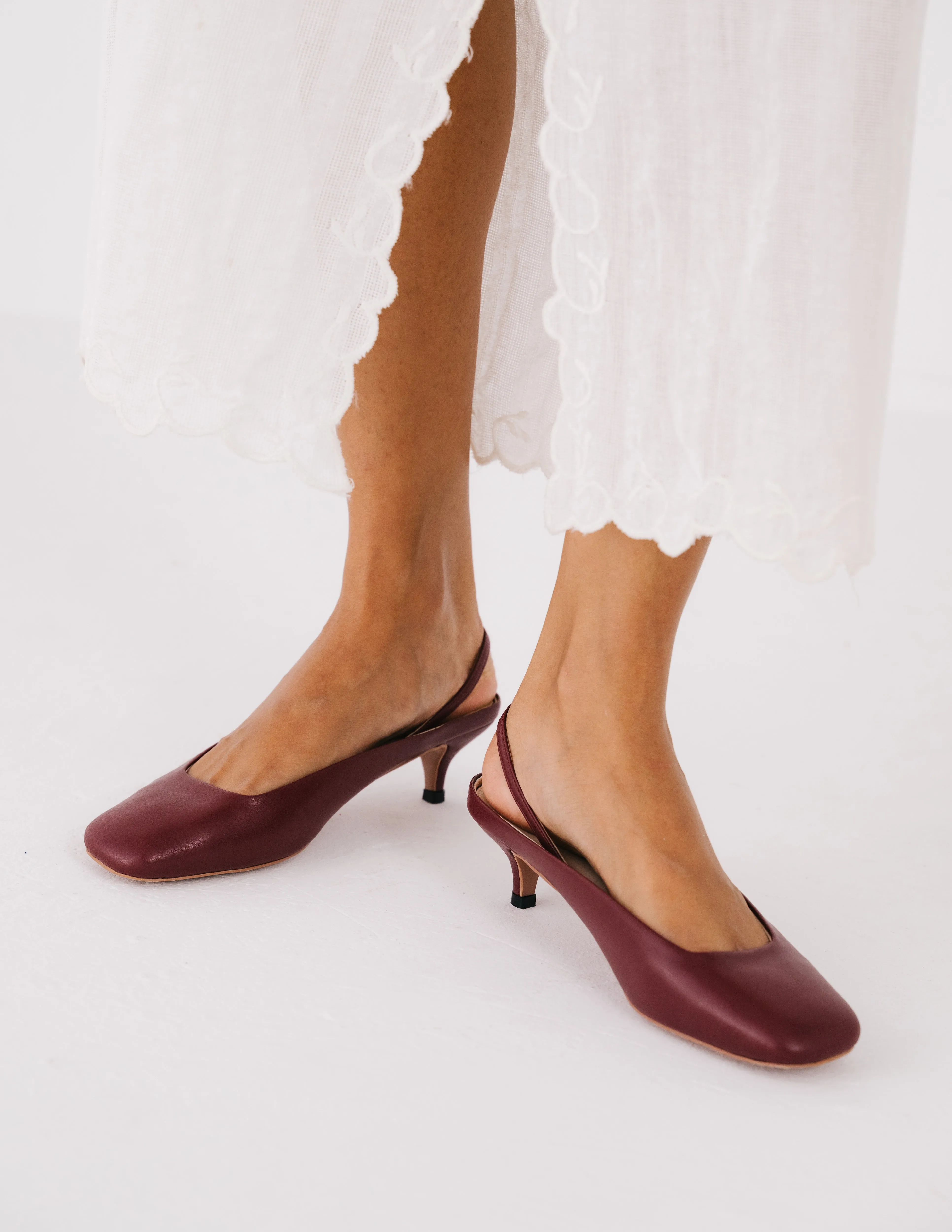 Azura Slingback Kitten Heel Mules (Maroon)