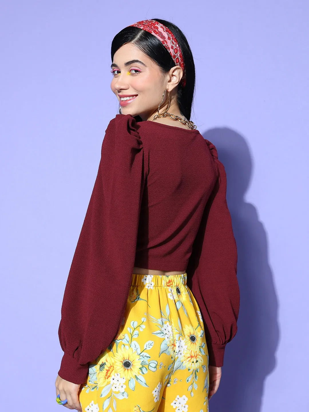 Berrylush Women Solid Maroon Sweetheart Neck Bishop Sleeve Knitted Cropped Top
