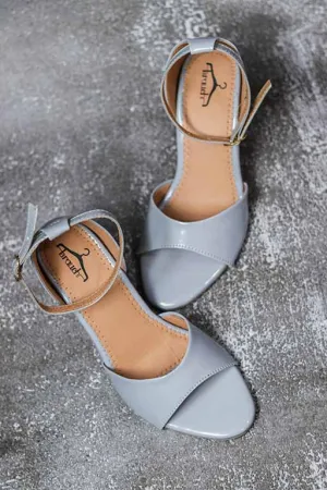 Brauch Women's Grey Patent Block Heel
