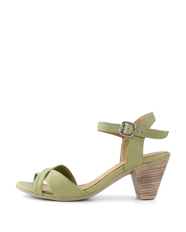 BUENO JENNA MID HEELS