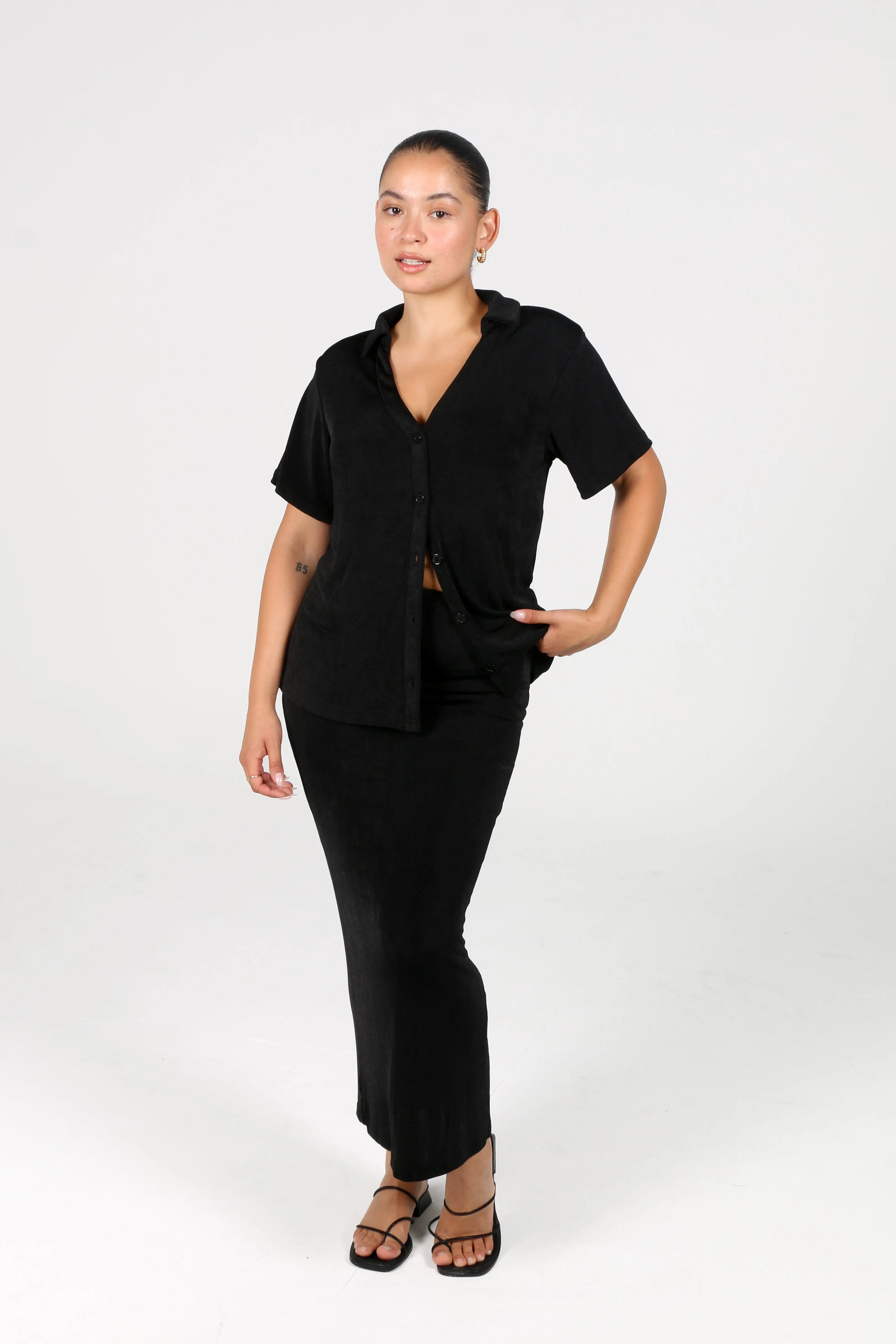 CHELSEA FULL LENGTH TOP BLACK