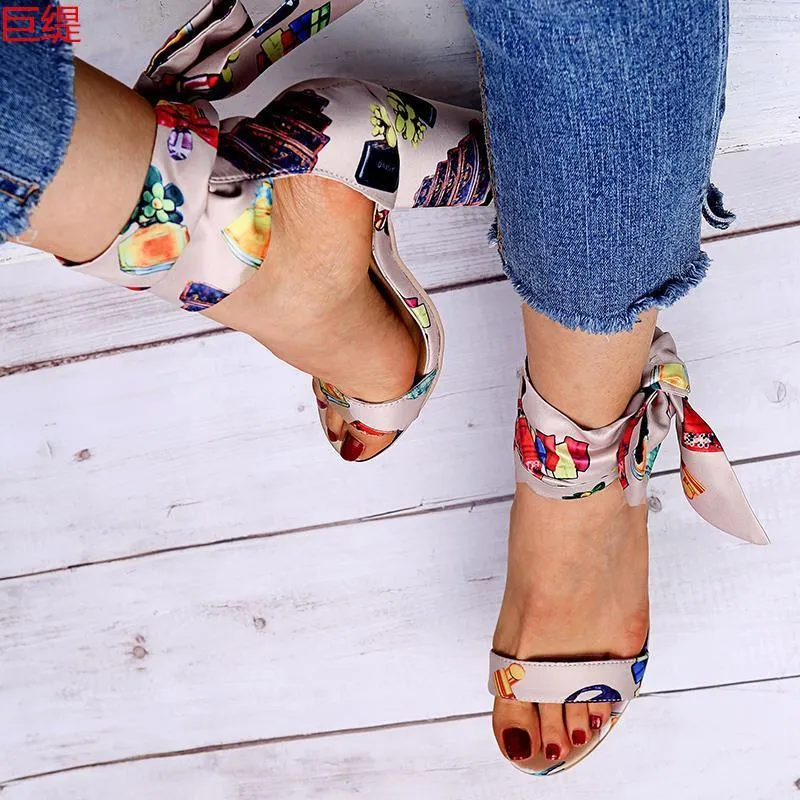 Chicvane Cartoon Print Bowknot High Heel Sandals