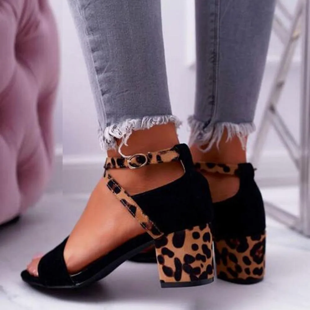 Chicvane Leopard Print Criss Cross Straps Chunky Heel Sandals