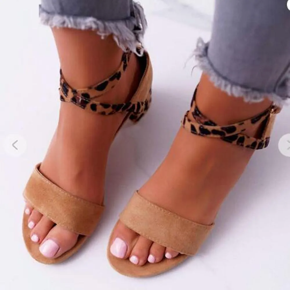 Chicvane Leopard Print Criss Cross Straps Chunky Heel Sandals