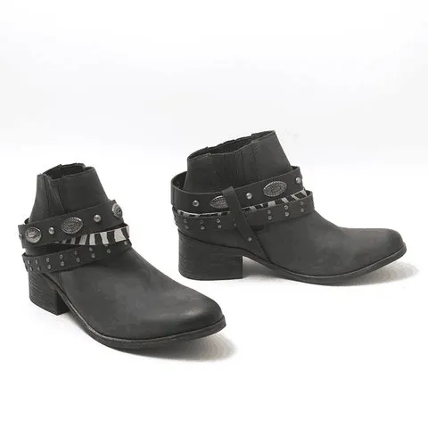 Chicvane Womens Vilet Belt Buckle Round Toe Chunky Heel Slip-On Ankle Boots