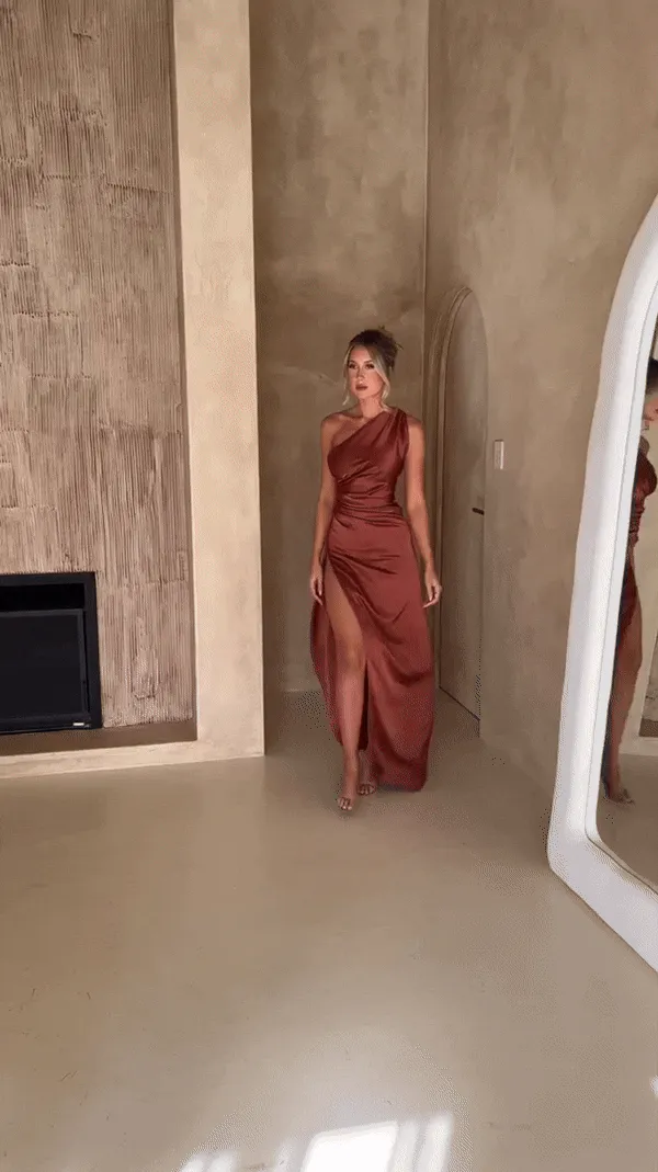 Christina - Luxe Maxi Dress