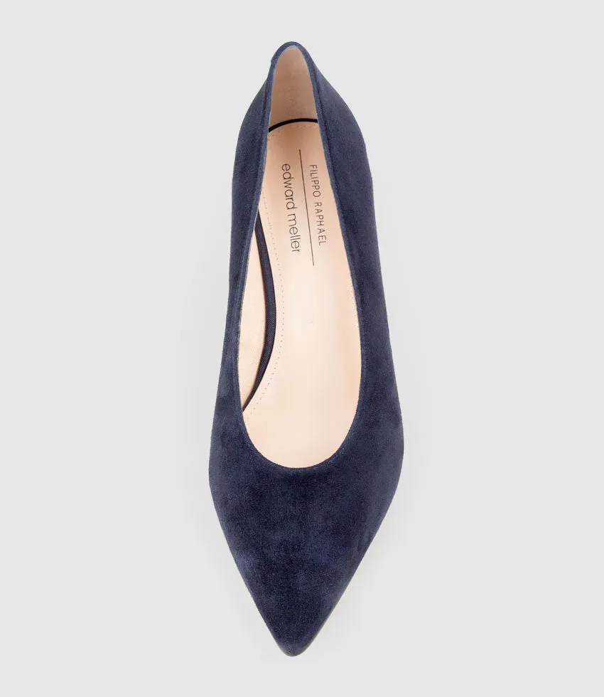 COSETTE55 Choked Up Pump in Navy Suede