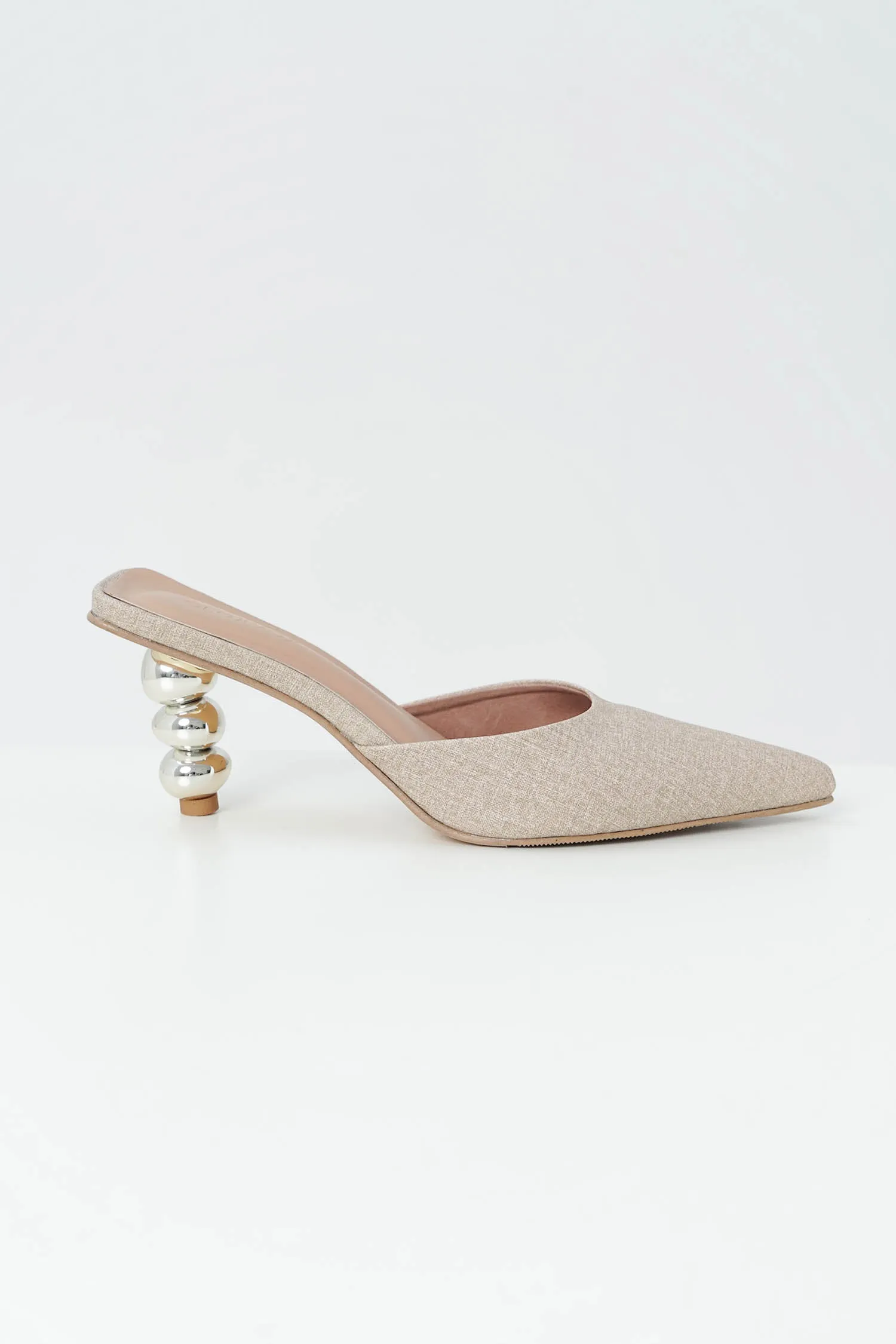 Cove Heels In Beige (LAST PIECES)