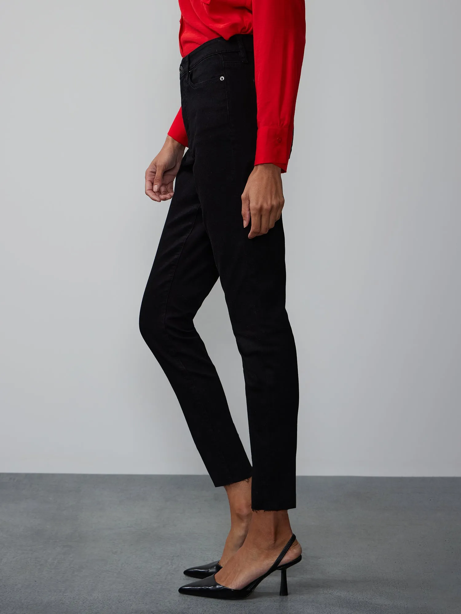 Curvy High-Rise Skinny Jeans
