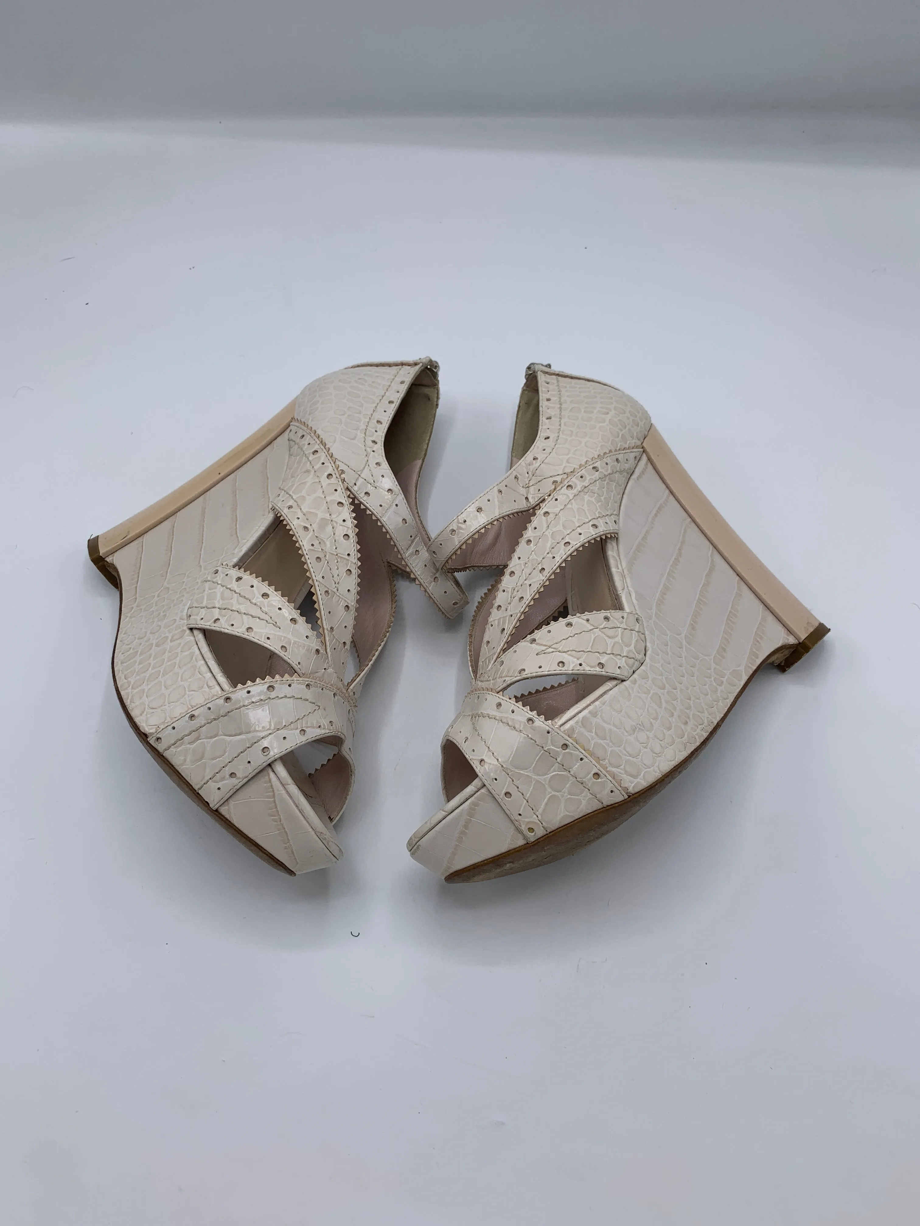Dior Bonnie Platforms in Croco finish in Beige/Rose