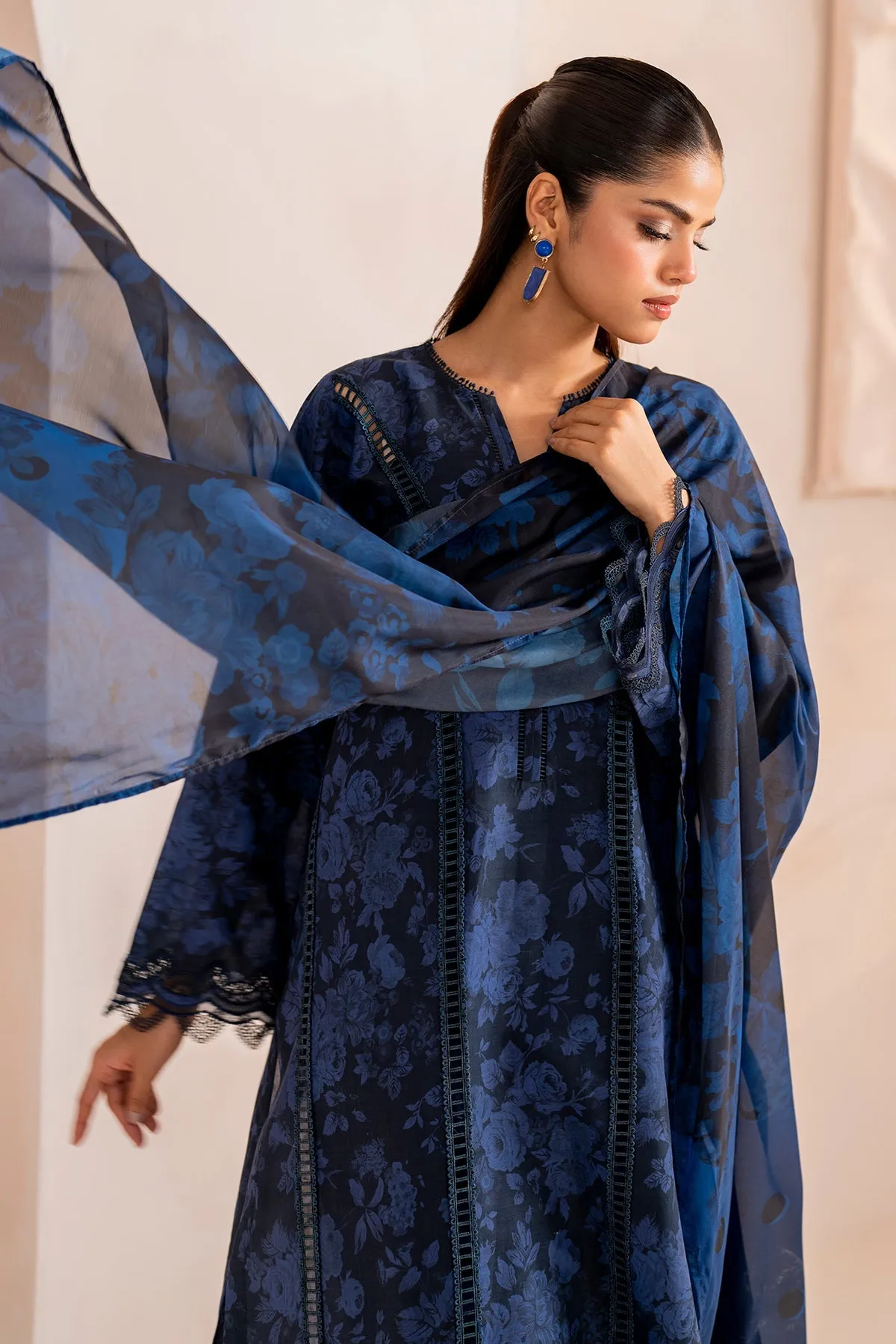 EMBROIDERED PRINTED LAWN SF-714