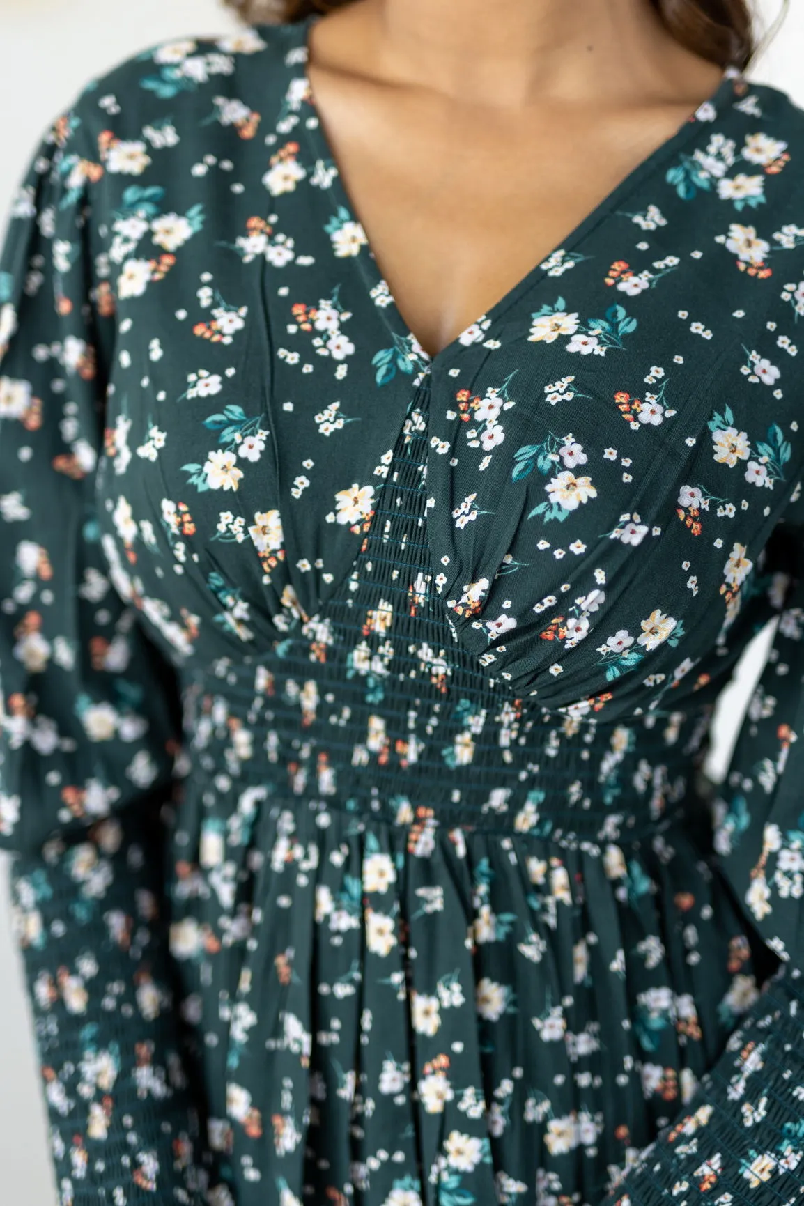 EMERALD GREEN FLORAL SMOCKED MAXI