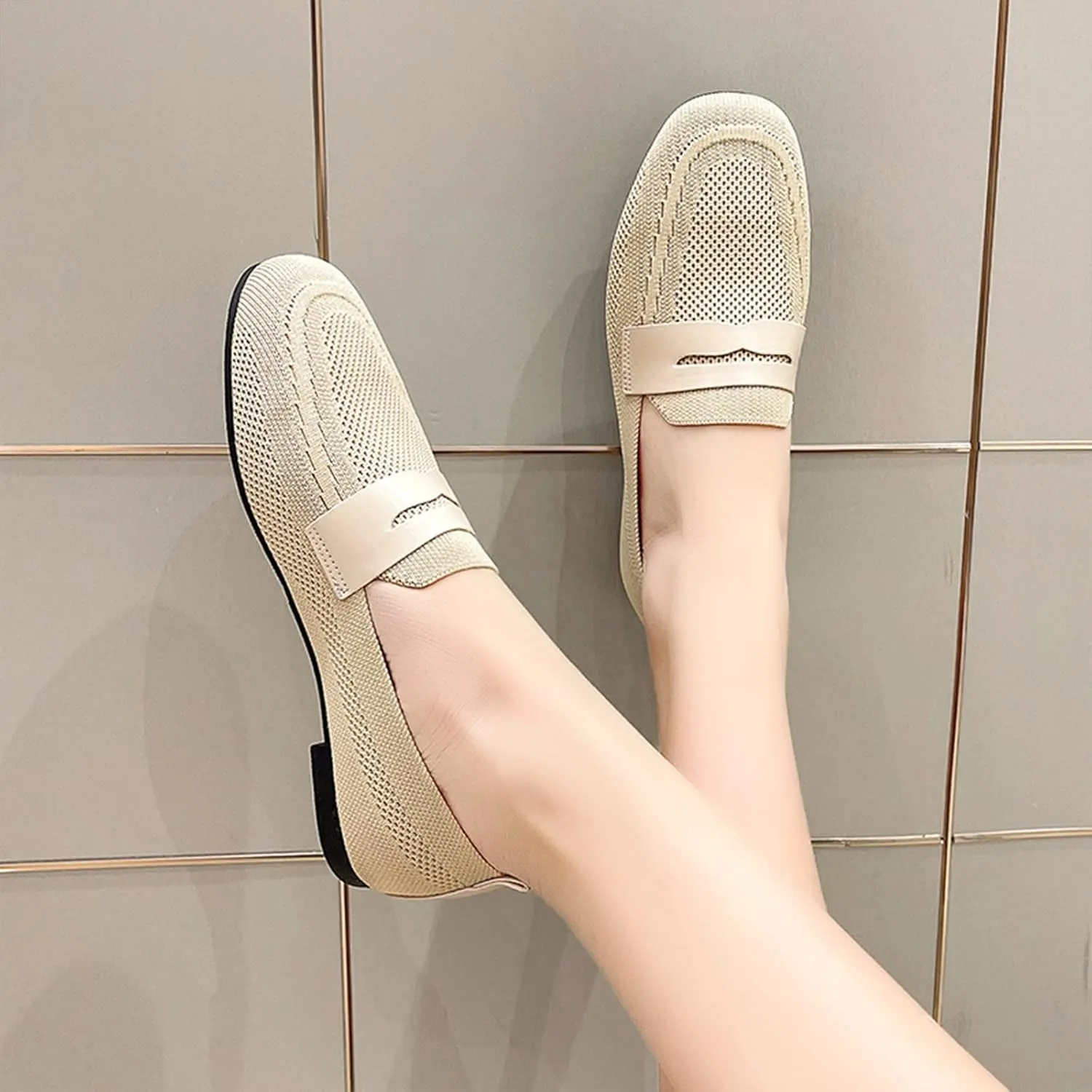 Fashion Spring And Summer Women Casual Shoes Solid Color Flat Bottom Round Toe Flying Woven Mesh Breathable High