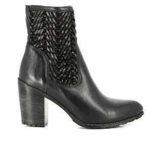 Felmini A597 Black Booties