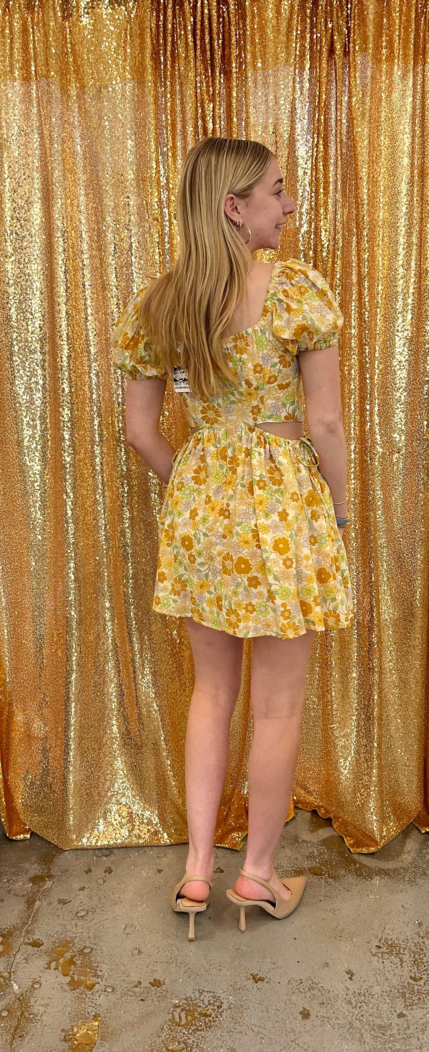 Garden party short sleeve gold floral mini dress