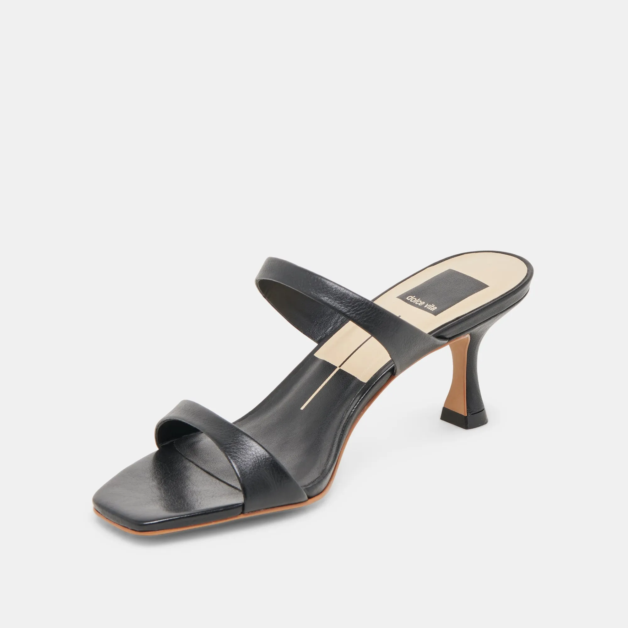 GENORA HEELS BLACK LEATHER