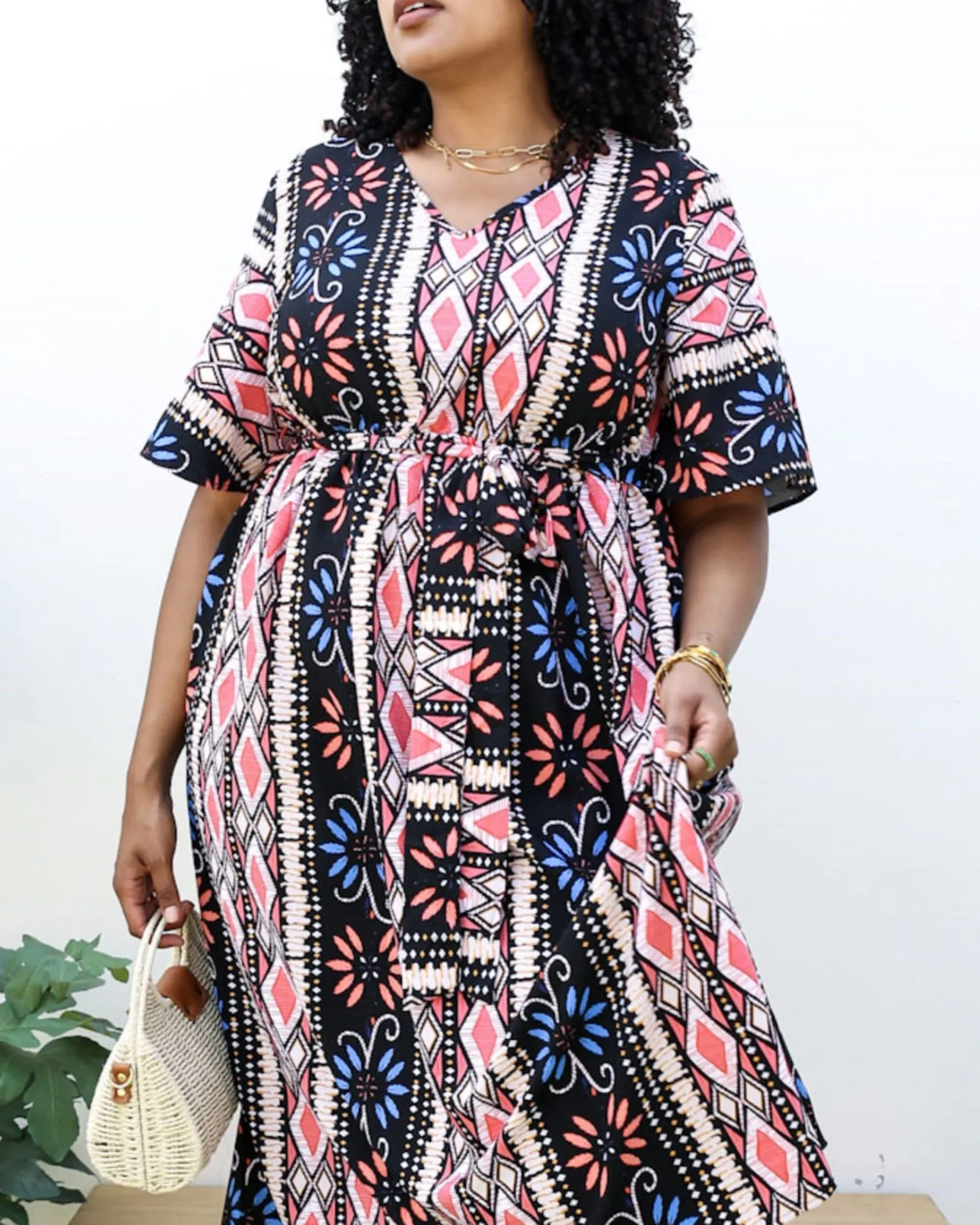 Geometric Pattern Print Midi Dress with Tied Belt Waist | Black