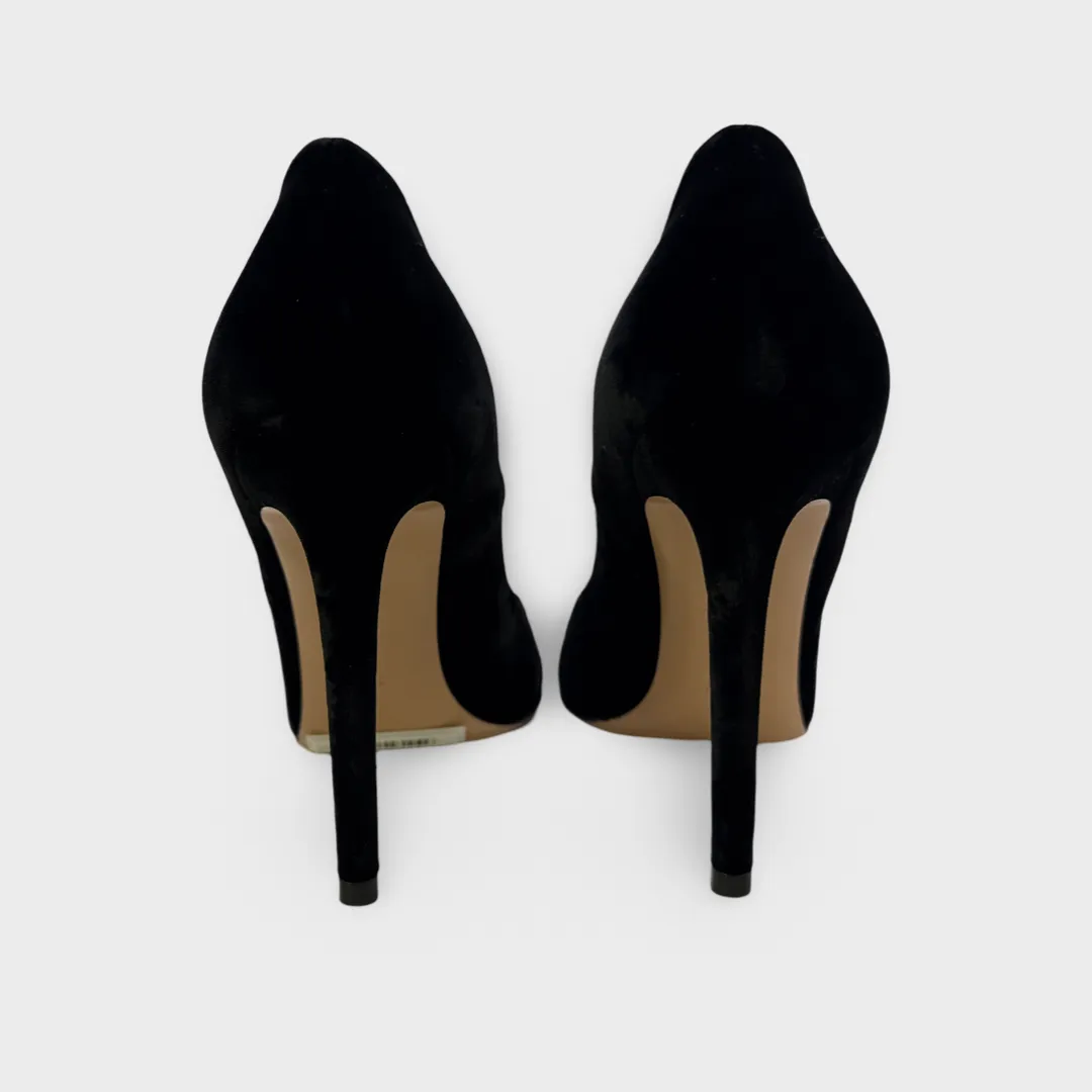 Gianvito Rossi Black Velvet pumps
