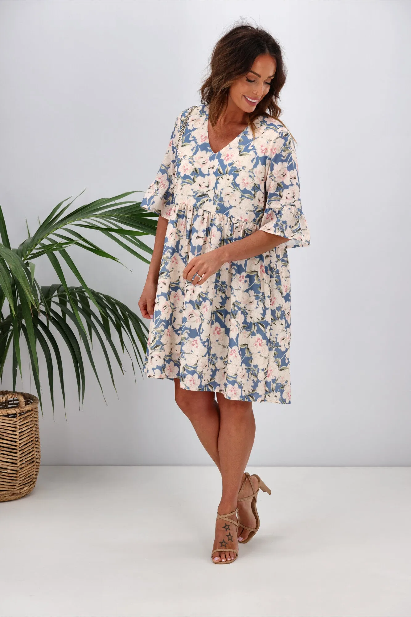 Gloss by Shine On Leila Frill Sleeve Dress Blue Floral