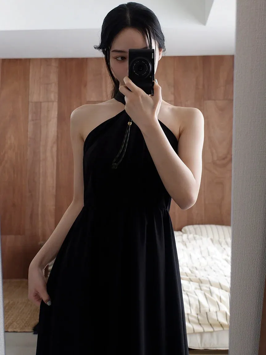 Halter Neck Maxi Dress