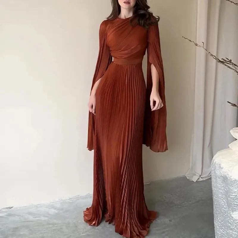 Isabeau - Elegant Pleated Evening Dress for Women