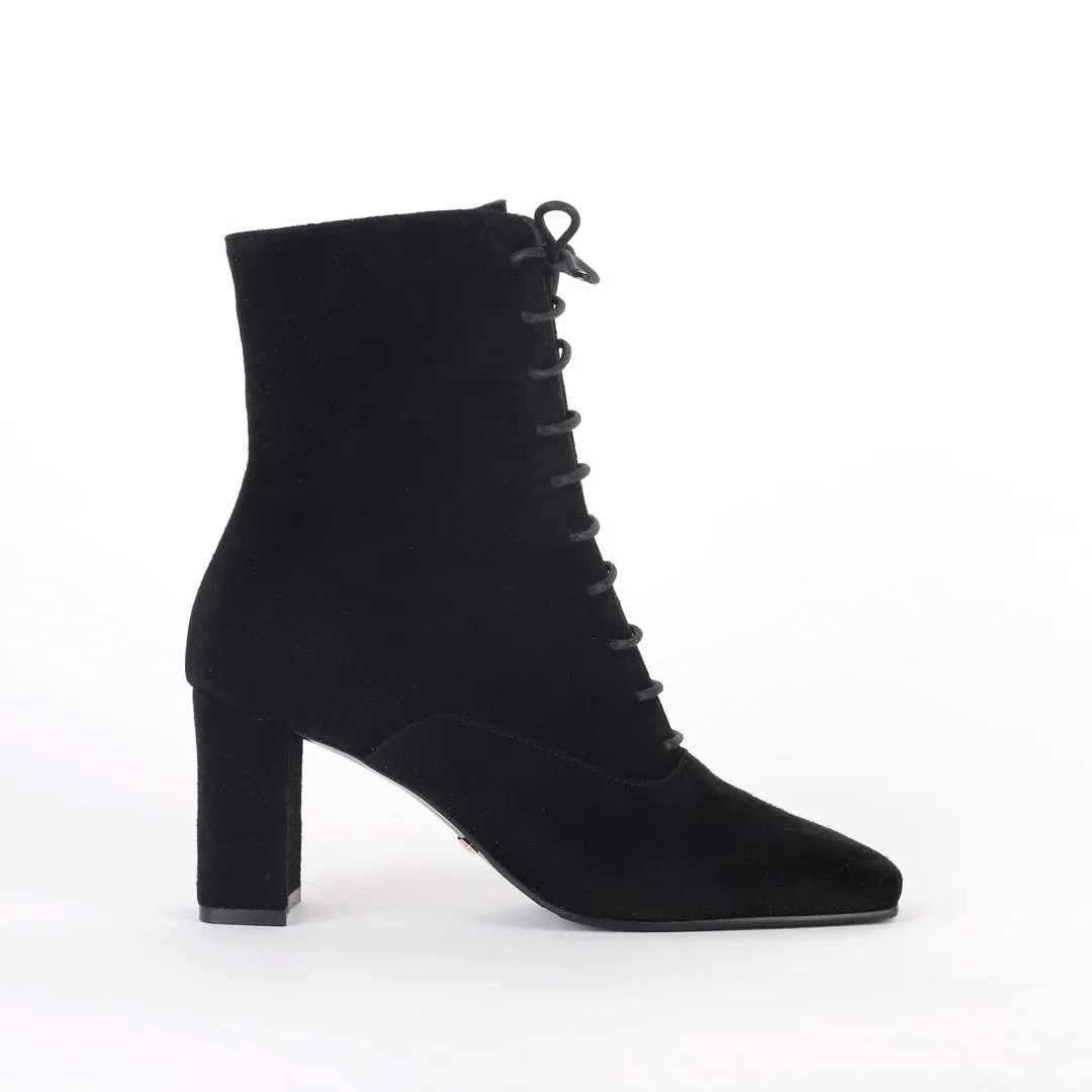 KNUT - lace up ankle