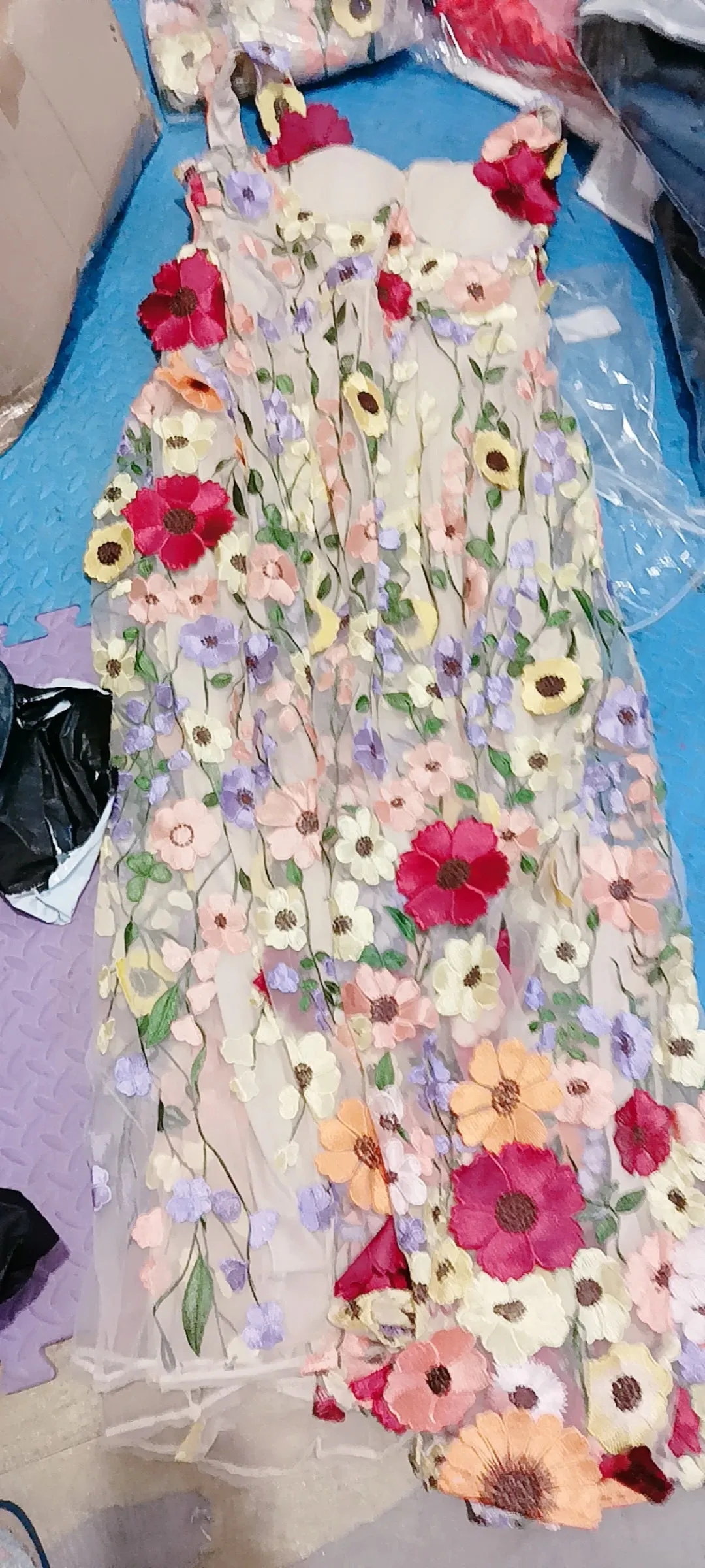 Lady Glams Floral Embroidery Strapless Slim Dress - Enchanting Florals for a Stylish Summer