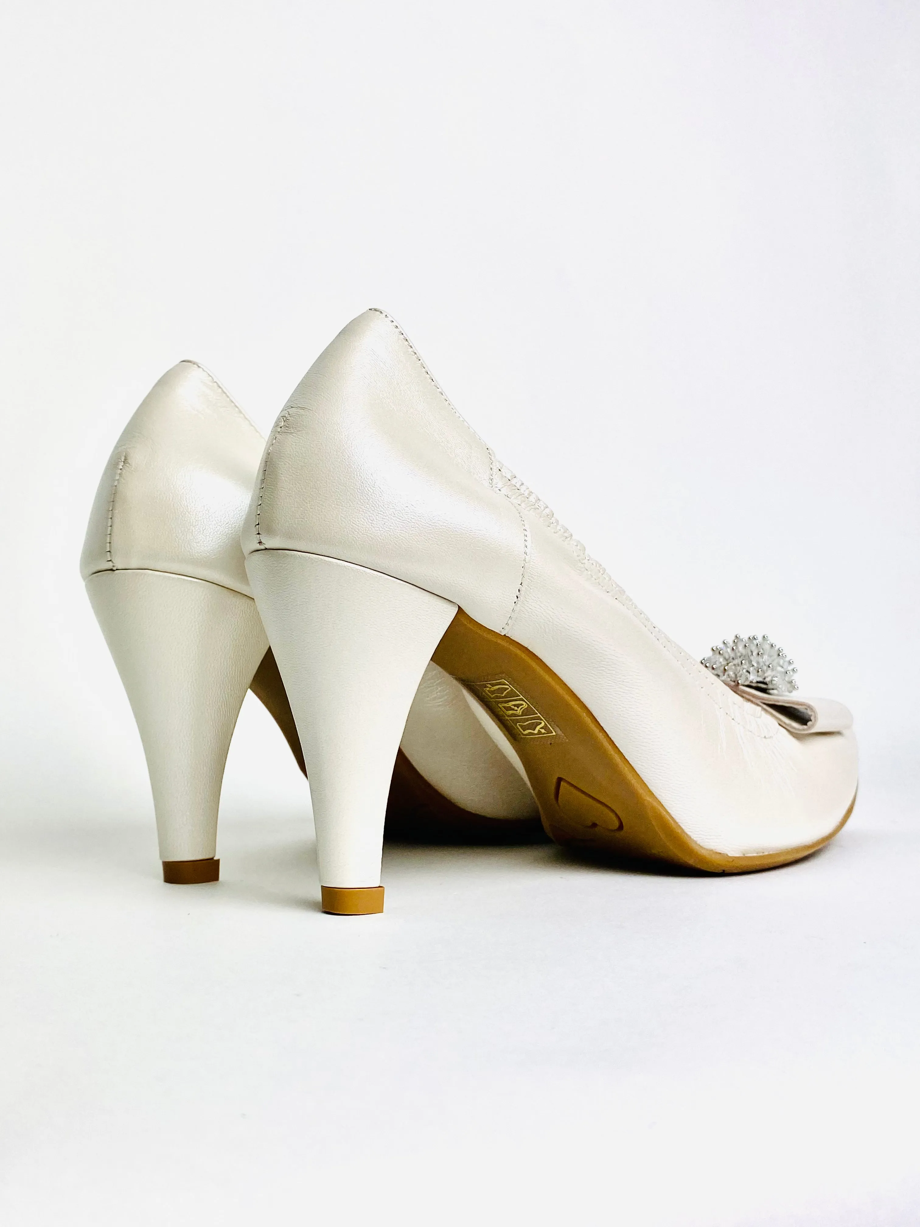 Le Babe - Ivory Cluster Med Heel Court Shoe*