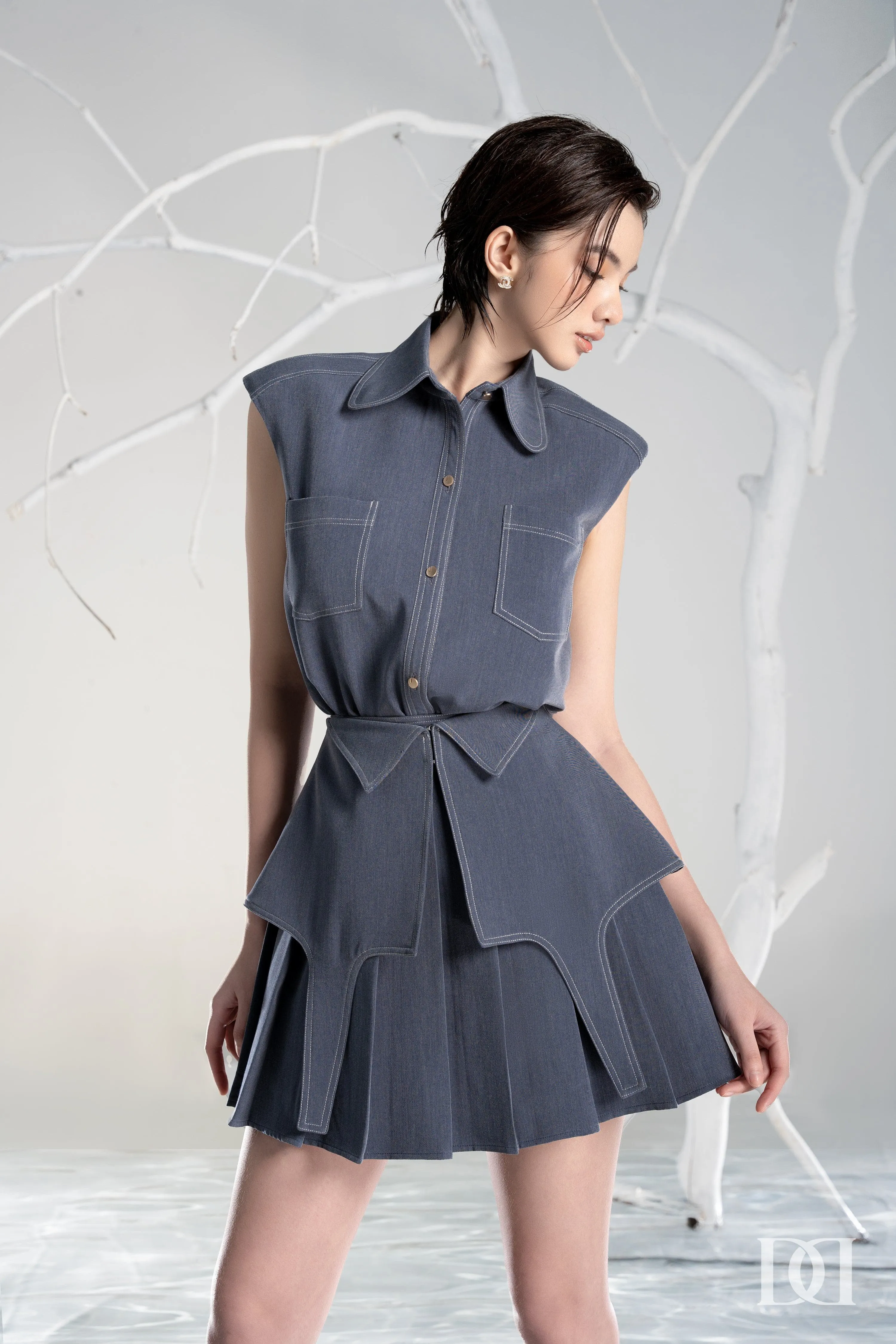 Leah Sleeveless Shoulder Padding Top & Peplum Pleated Skirt