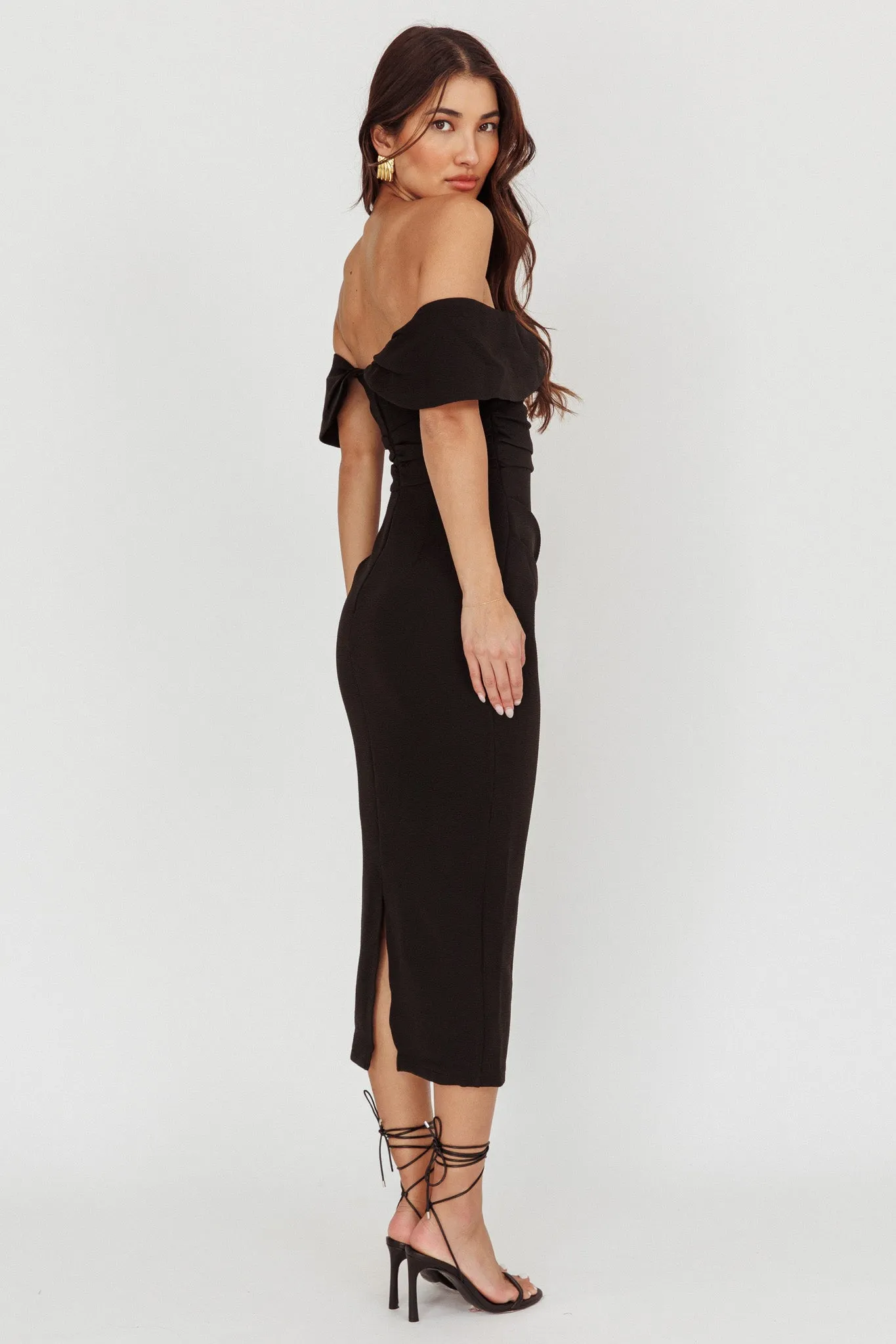 Lillianne Off-Shoulder Midi Dress Black