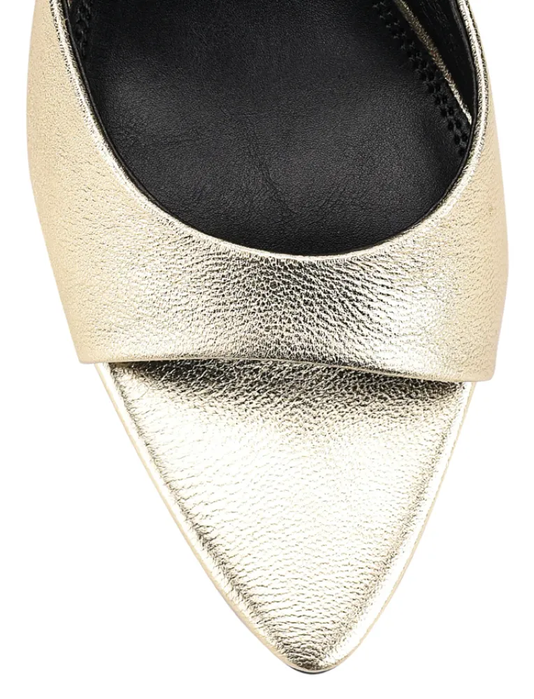 MARGOT HEEL