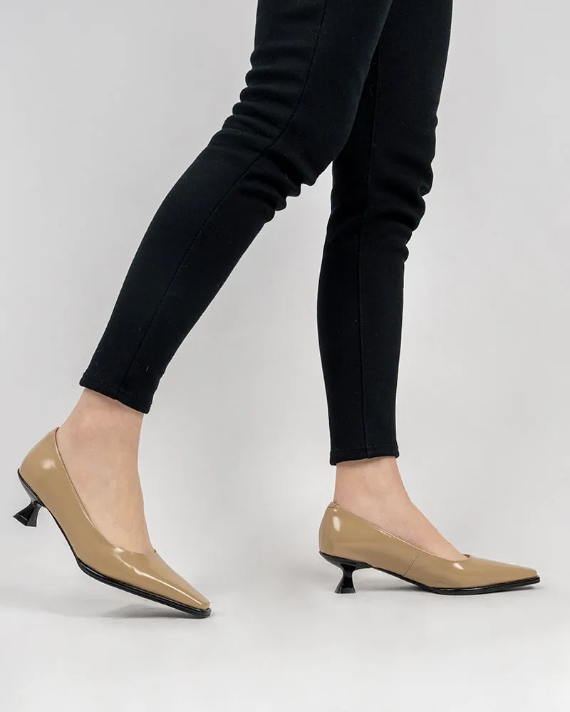 Minimalist Temperament Square Toe Leather Pumps