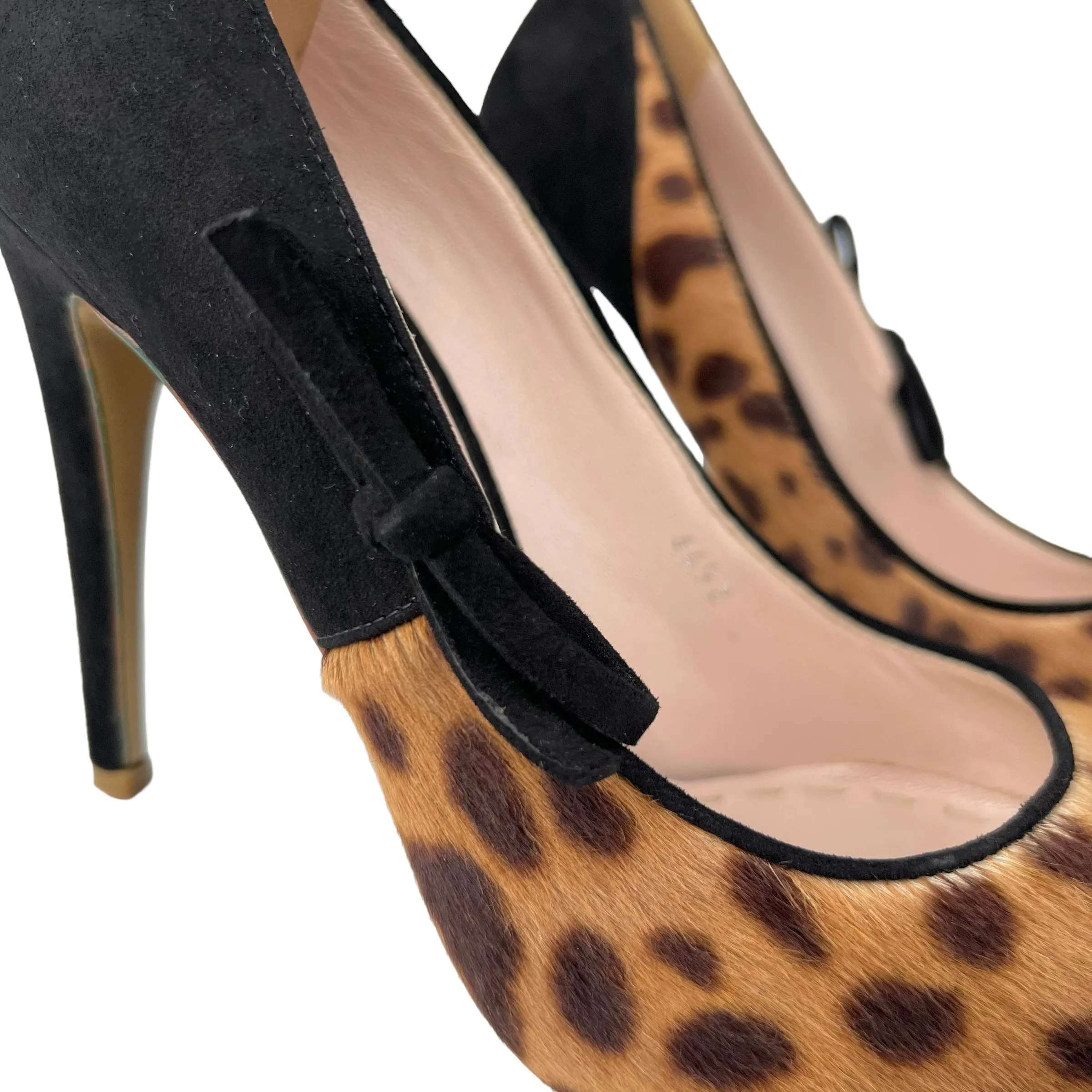 Miu Miu Leopard Print Calf Hair & Black Suede Leather Pointed Toe Pumps