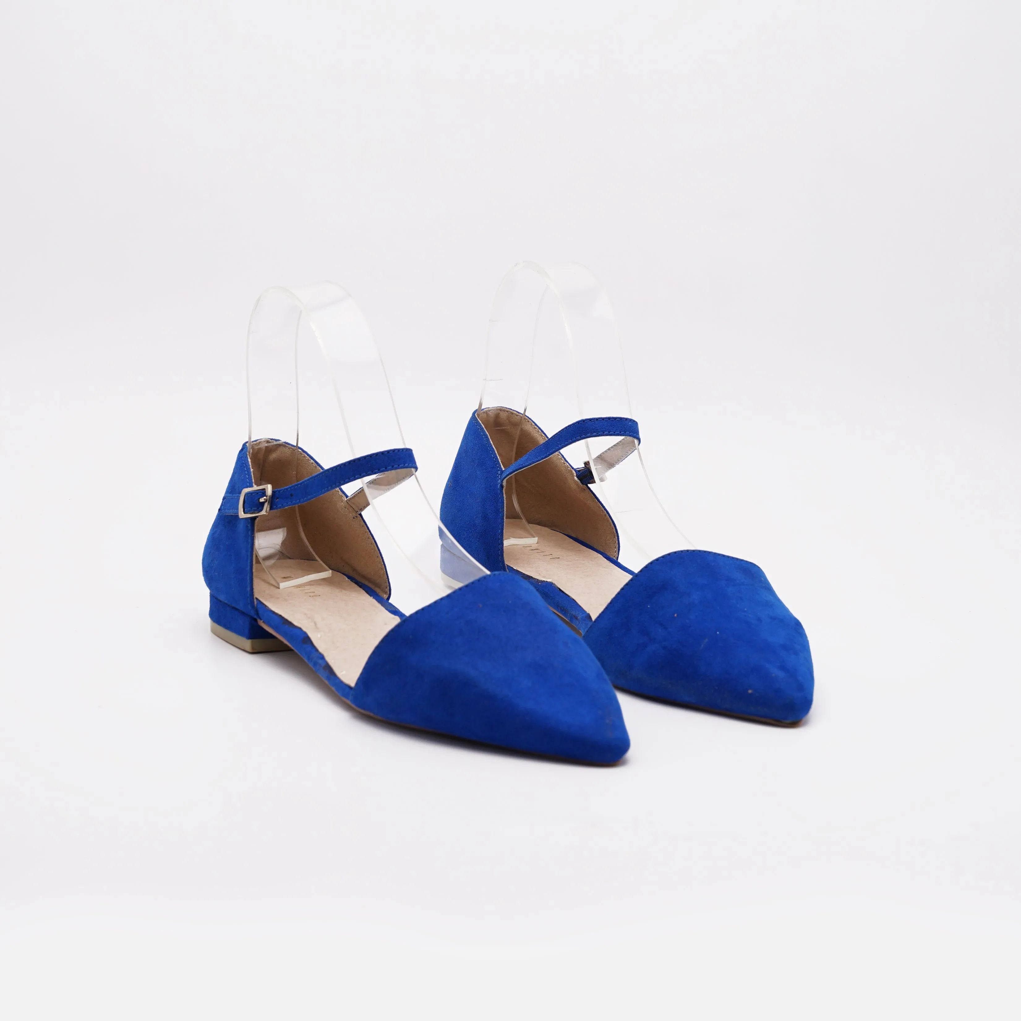 Mohitu Ankle Starp Pointed Toe Pumps