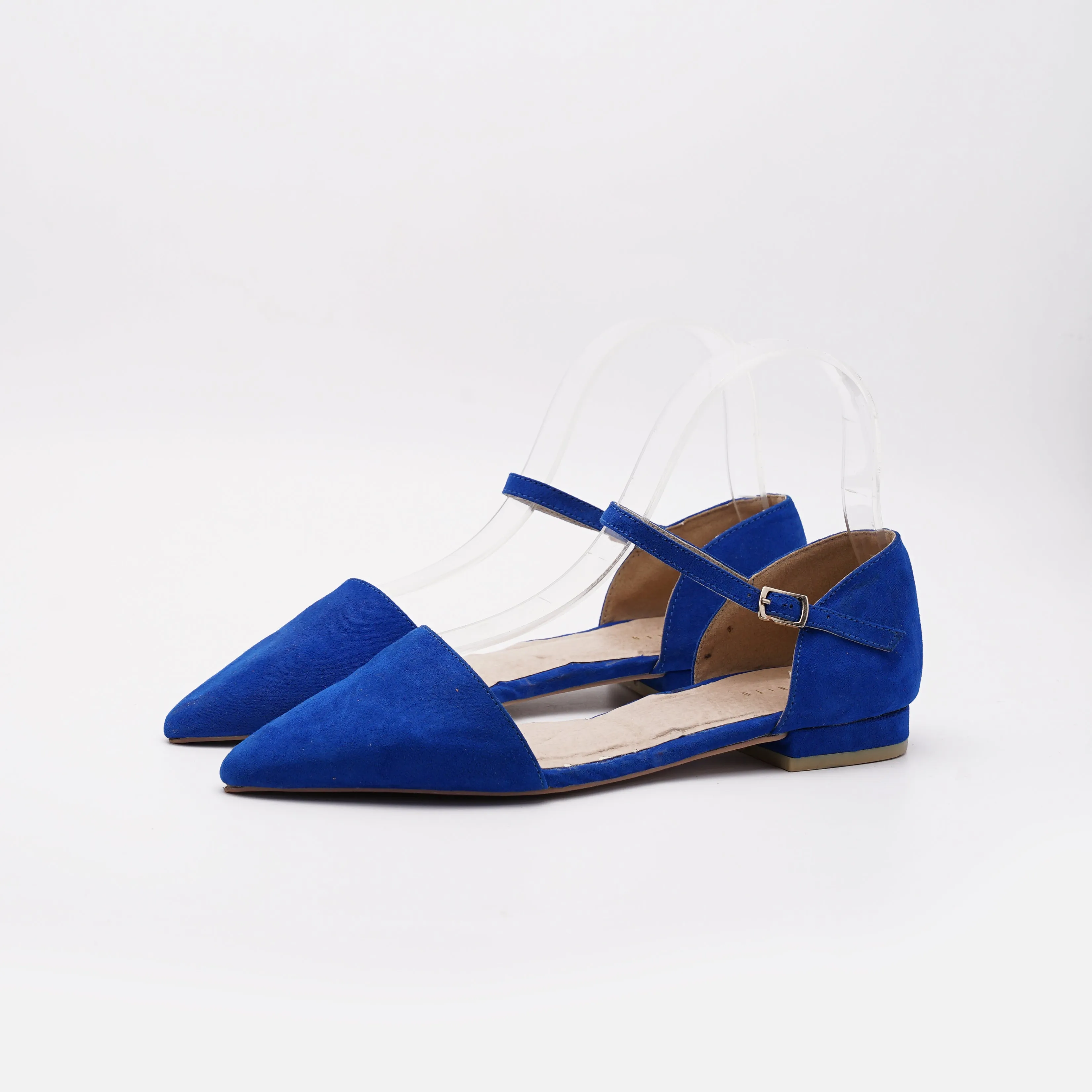 Mohitu Ankle Starp Pointed Toe Pumps