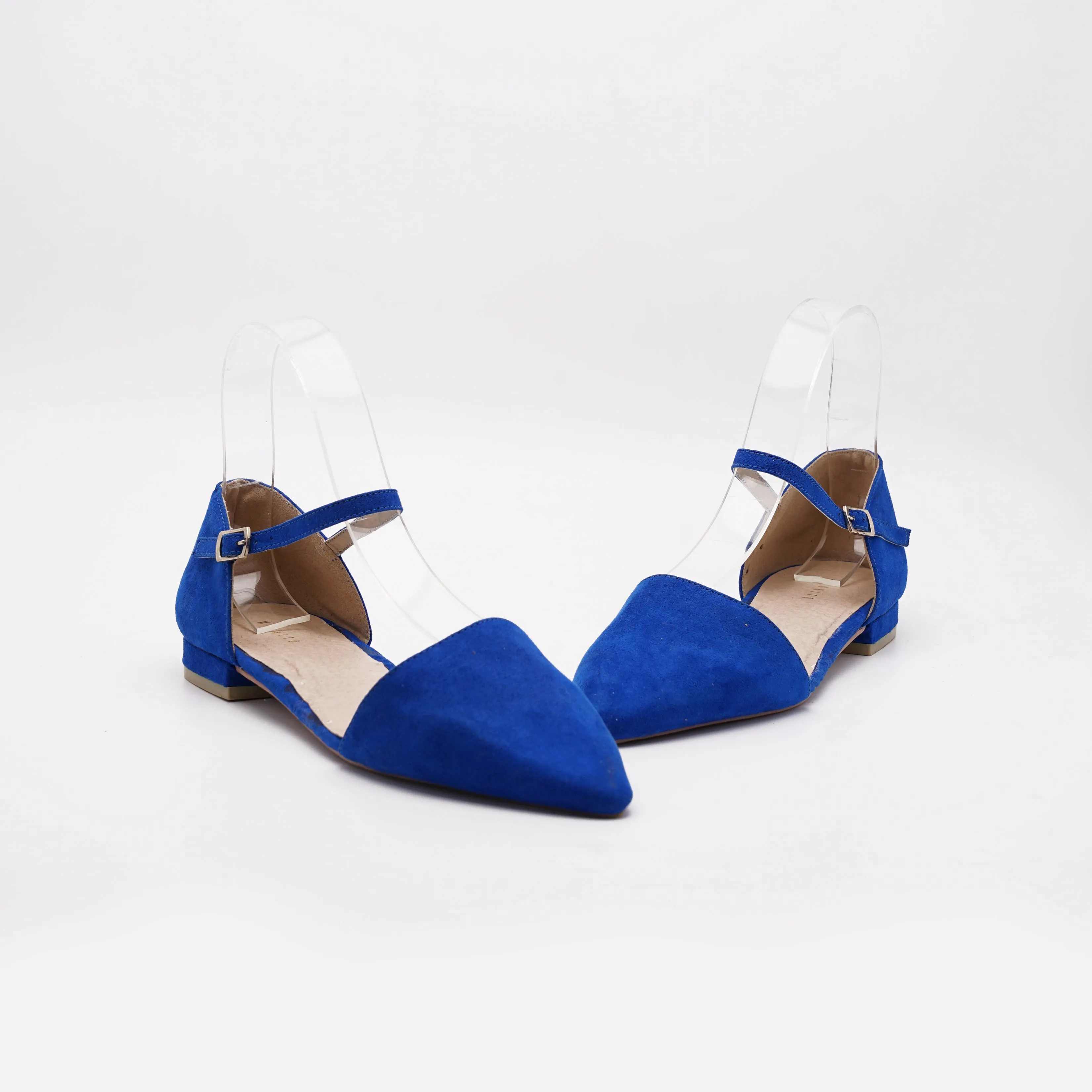 Mohitu Ankle Starp Pointed Toe Pumps