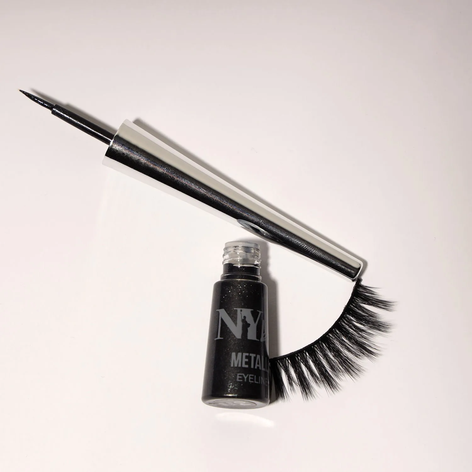 NY Bae Metallic Eyeliner | Metallic Glitter Finish | Quick Dry | Waterproof | Super Pigmented - Black Affair 04 (4.5 ml)