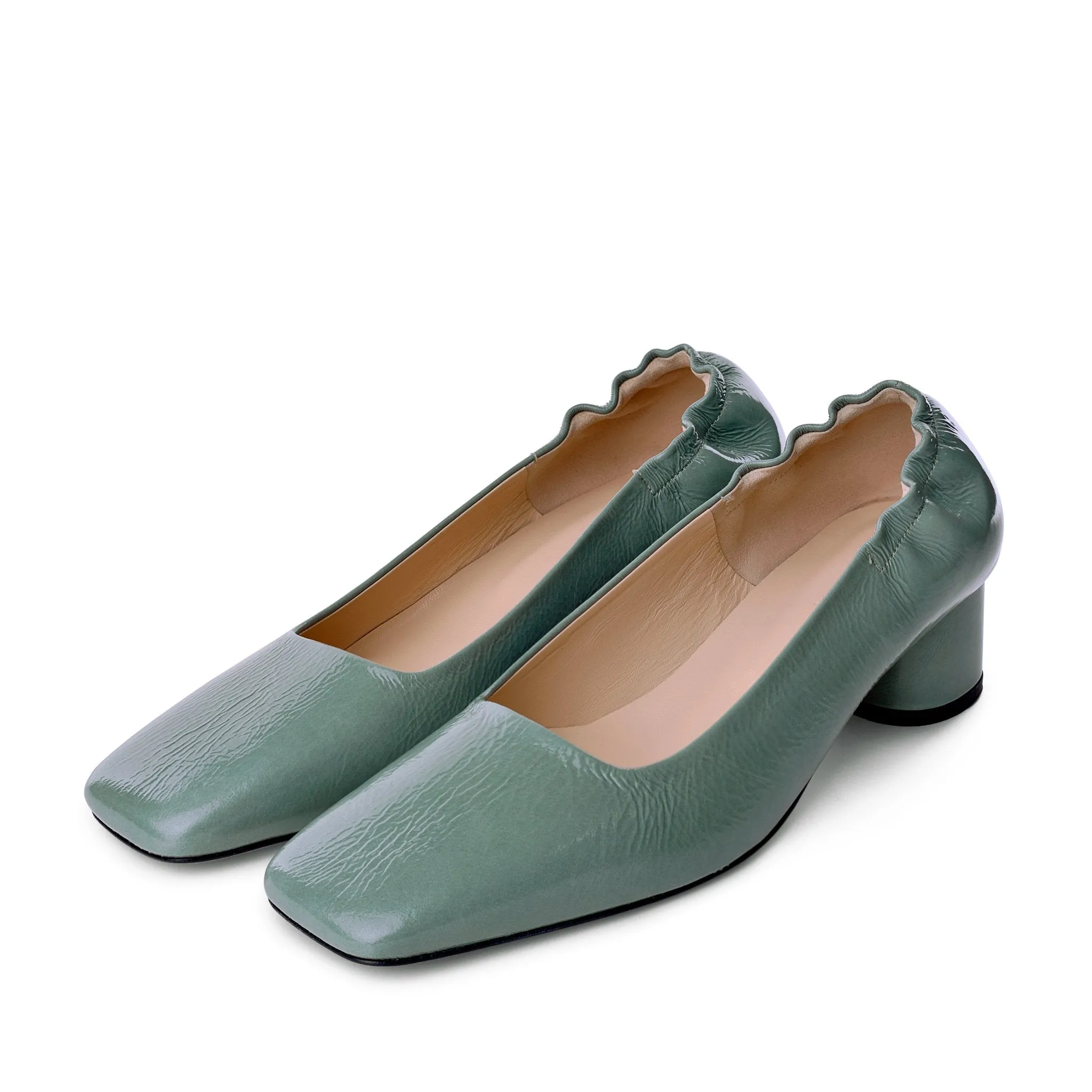 Nyoko Avocado Green Soft Naplak Pumps