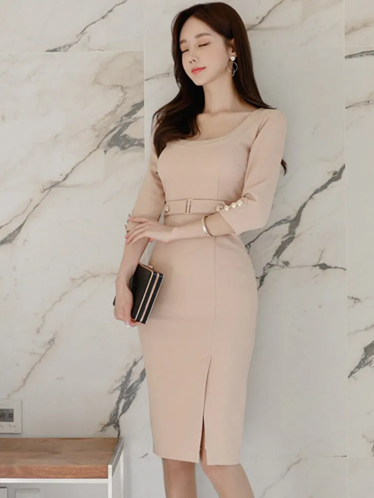 Olivia – Elegant Professional Bodycon Midi Dress