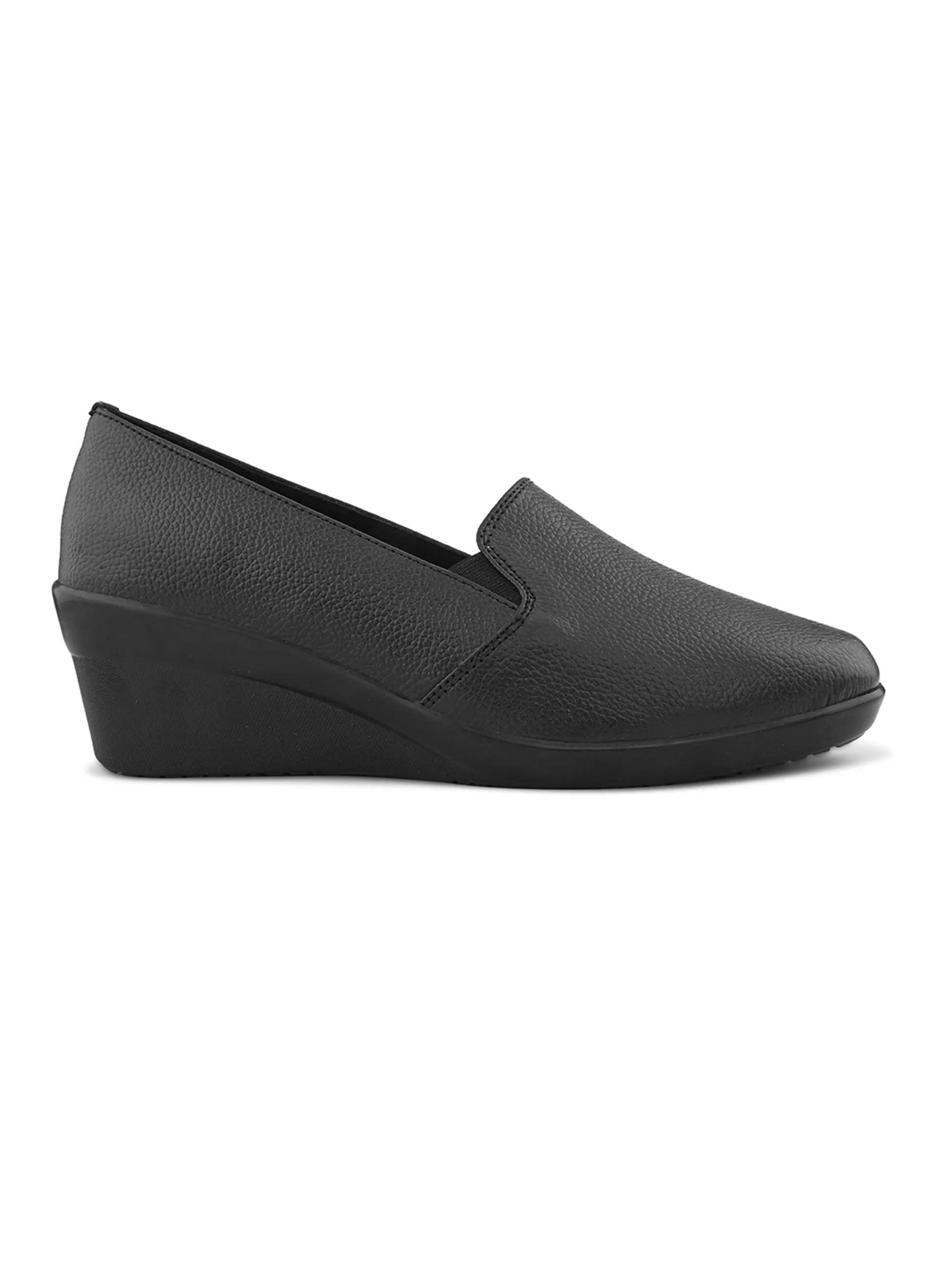 Pelle Albero Female's Black Leather Wedge Heel Ballerina