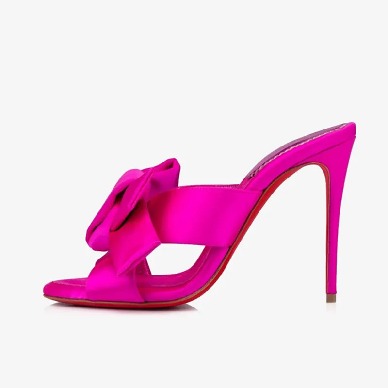 Pink Shoes and Kimono-Inspired Design