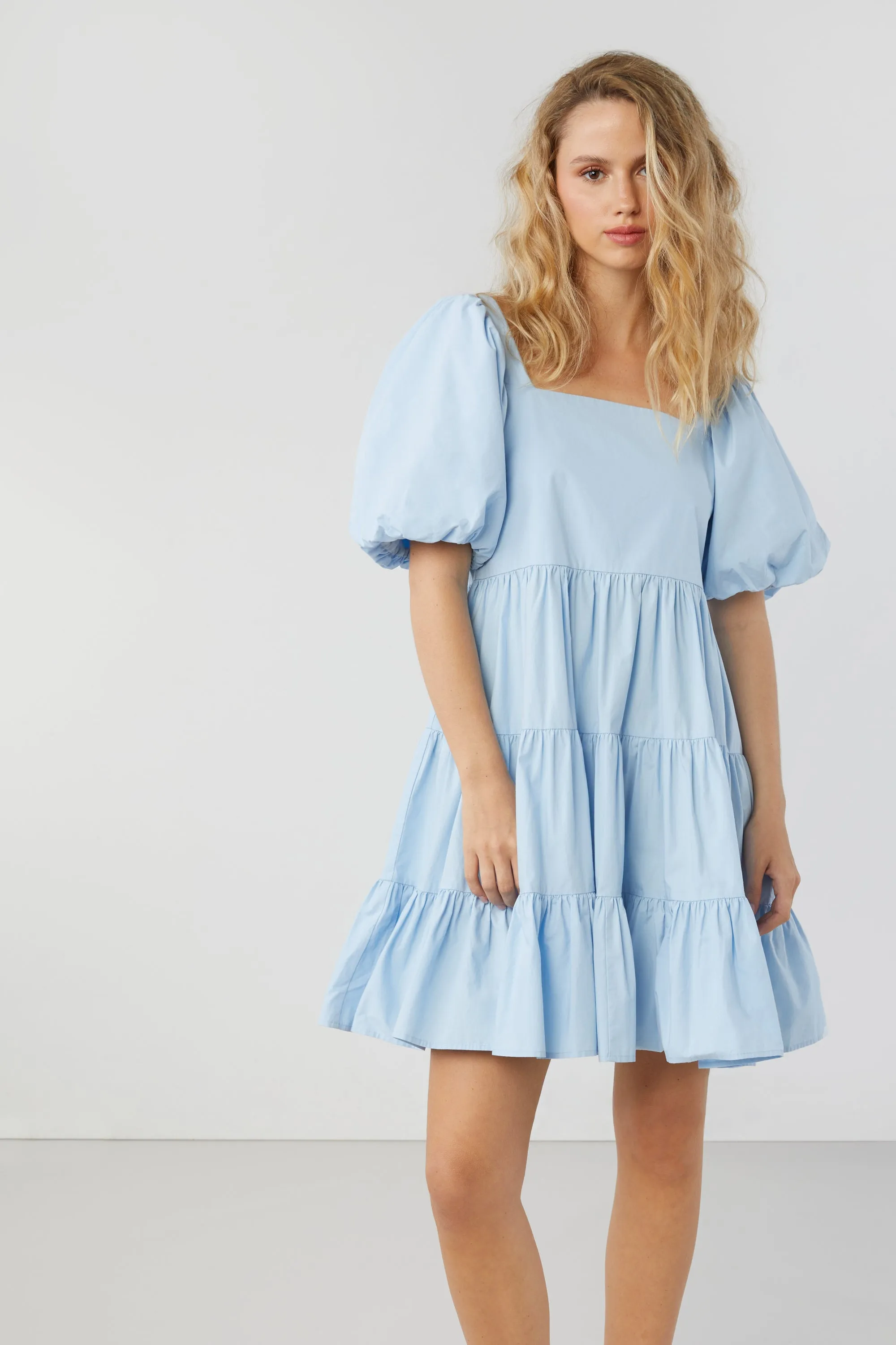 PUFF SLEEVE DRESS
