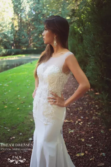 SAMPLE SALE/ Fit-n-Flare Wedding Dress With Illusion Neckline