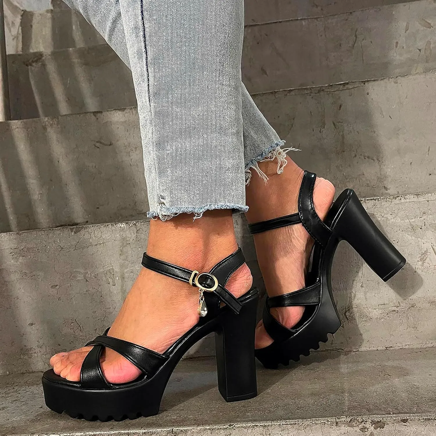 Sandal Heels for Women Chunky Heels for Women Chunk Low Heel Chunk High Heel Sandals Buckle Stylish Sandal