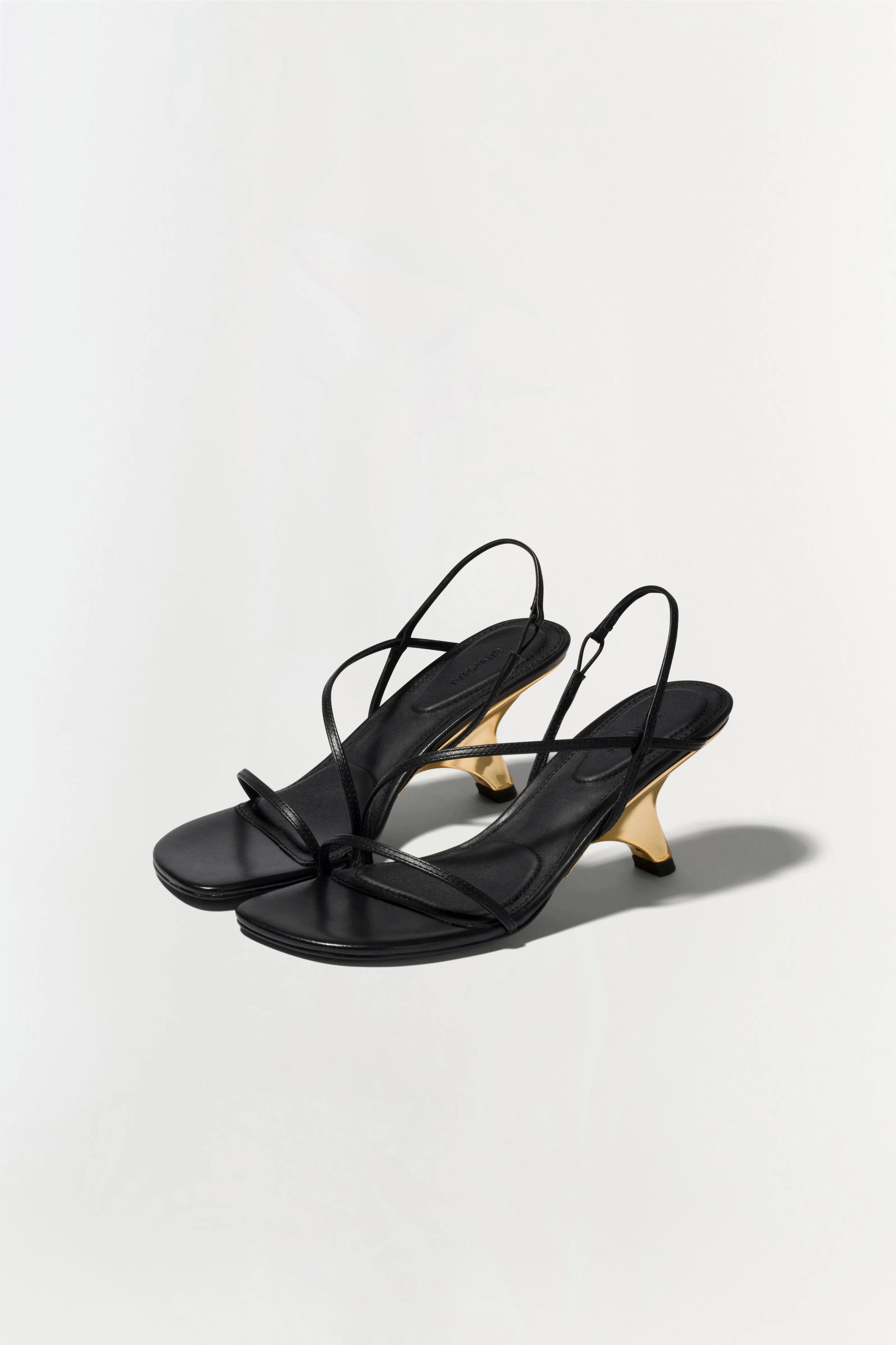 Shadow Sandal